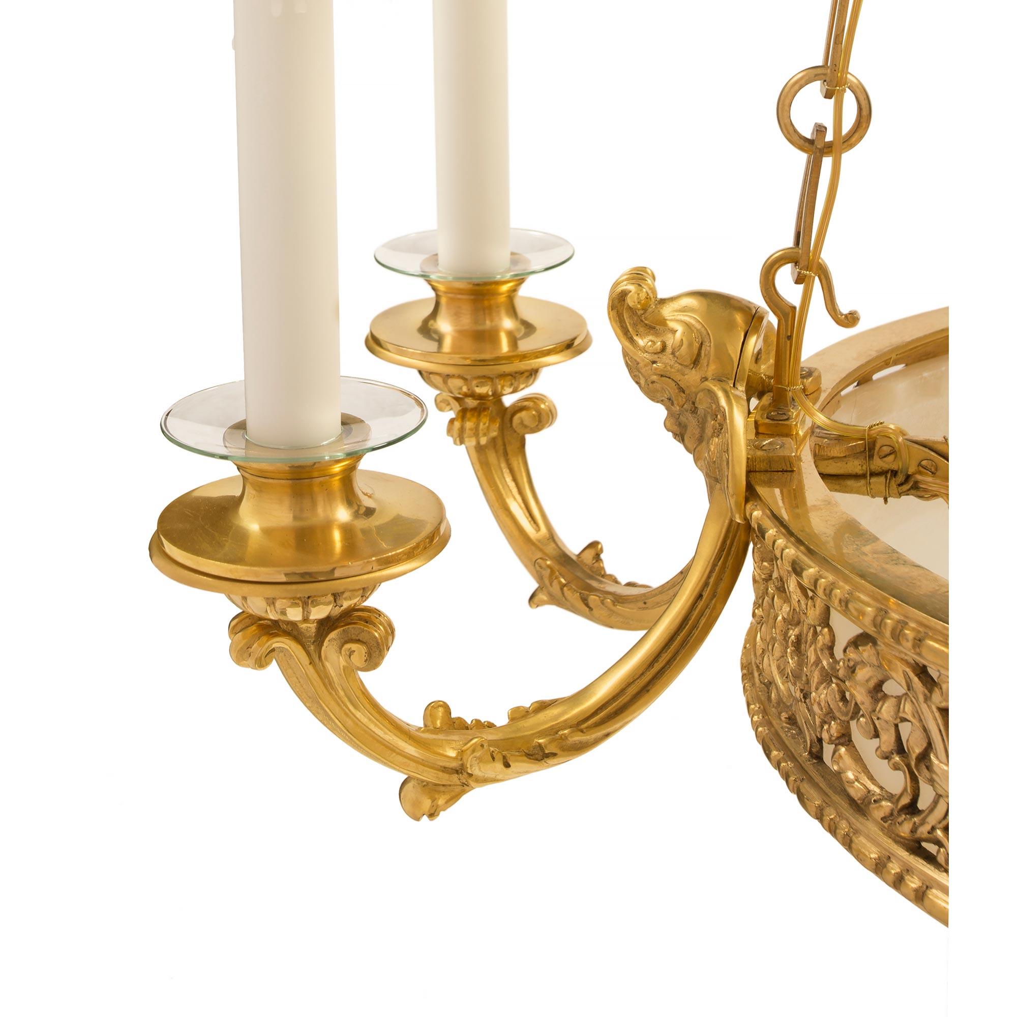 French 19th Century Louis XVI Style Ormolu and Alabaster Twelve-Light Chandelier For Sale 2