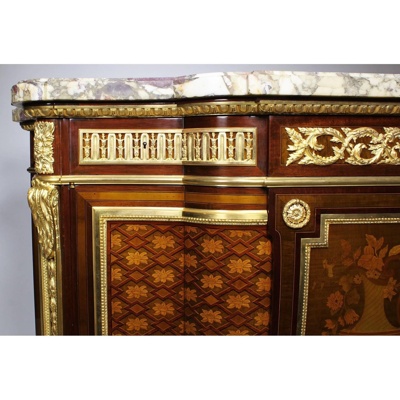 French 19th Century Louis XVI Style Ormolu and Marquetry Fontainebleau Commode In Excellent Condition In Los Angeles, CA