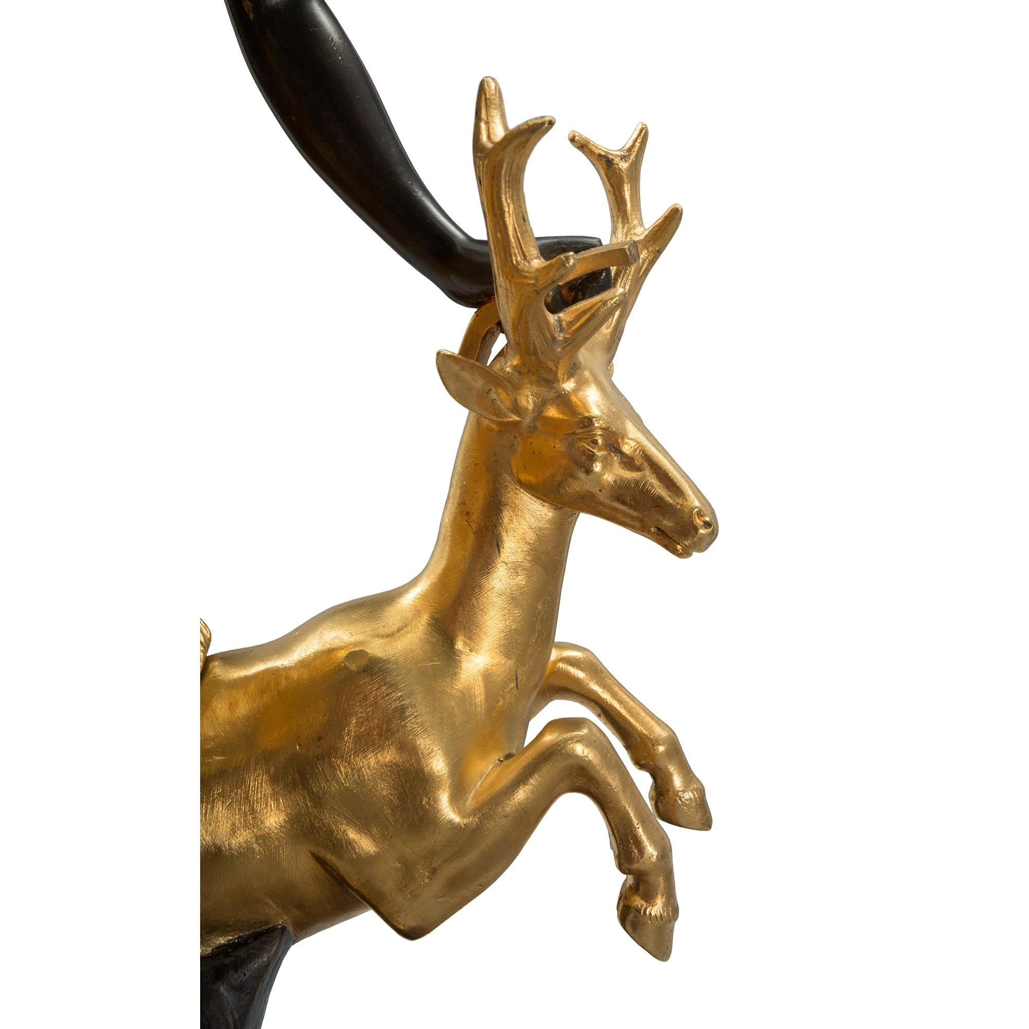 Statua francese del XIX secolo in stile Luigi XVI in ormolu, bronzo e marmo in vendita 3