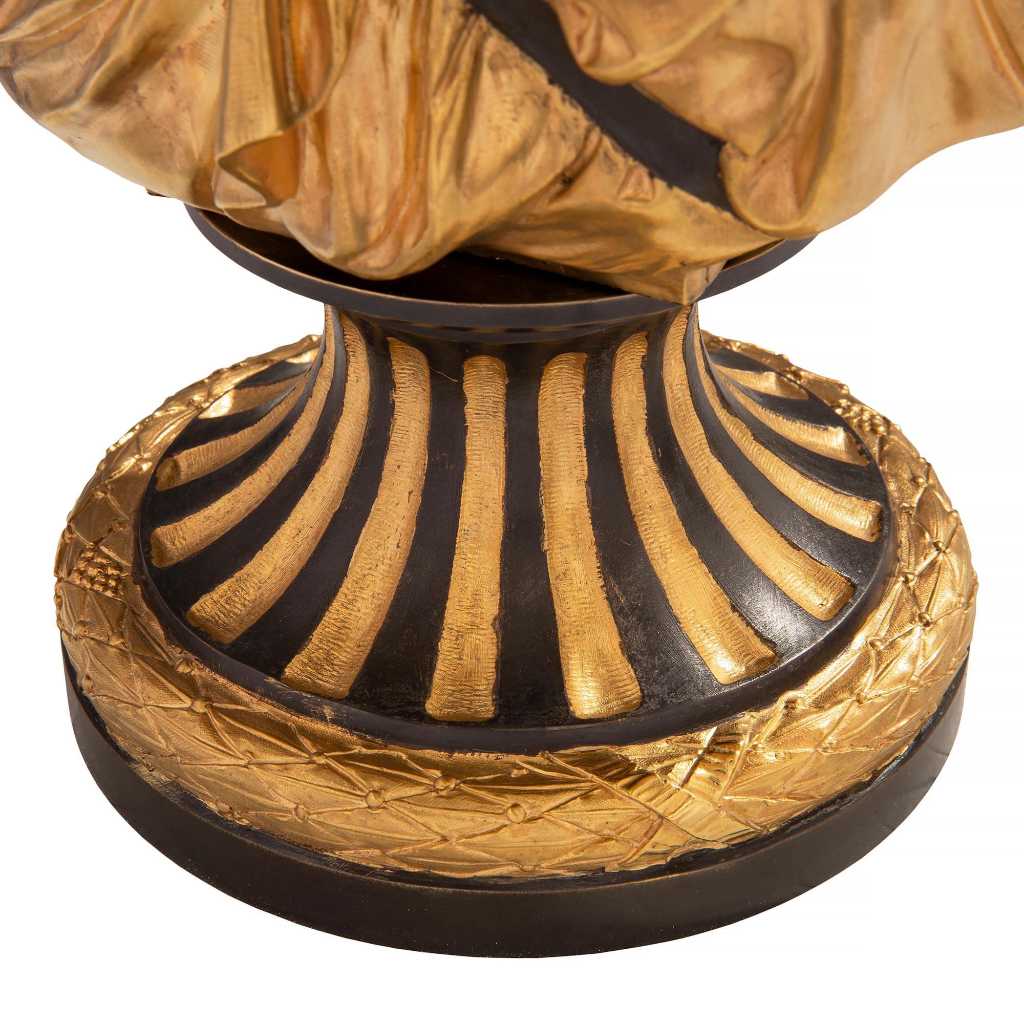 Bronzo Busto in ormù francese del XIX secolo in stile Luigi XVI firmato Houdon e Frères in vendita