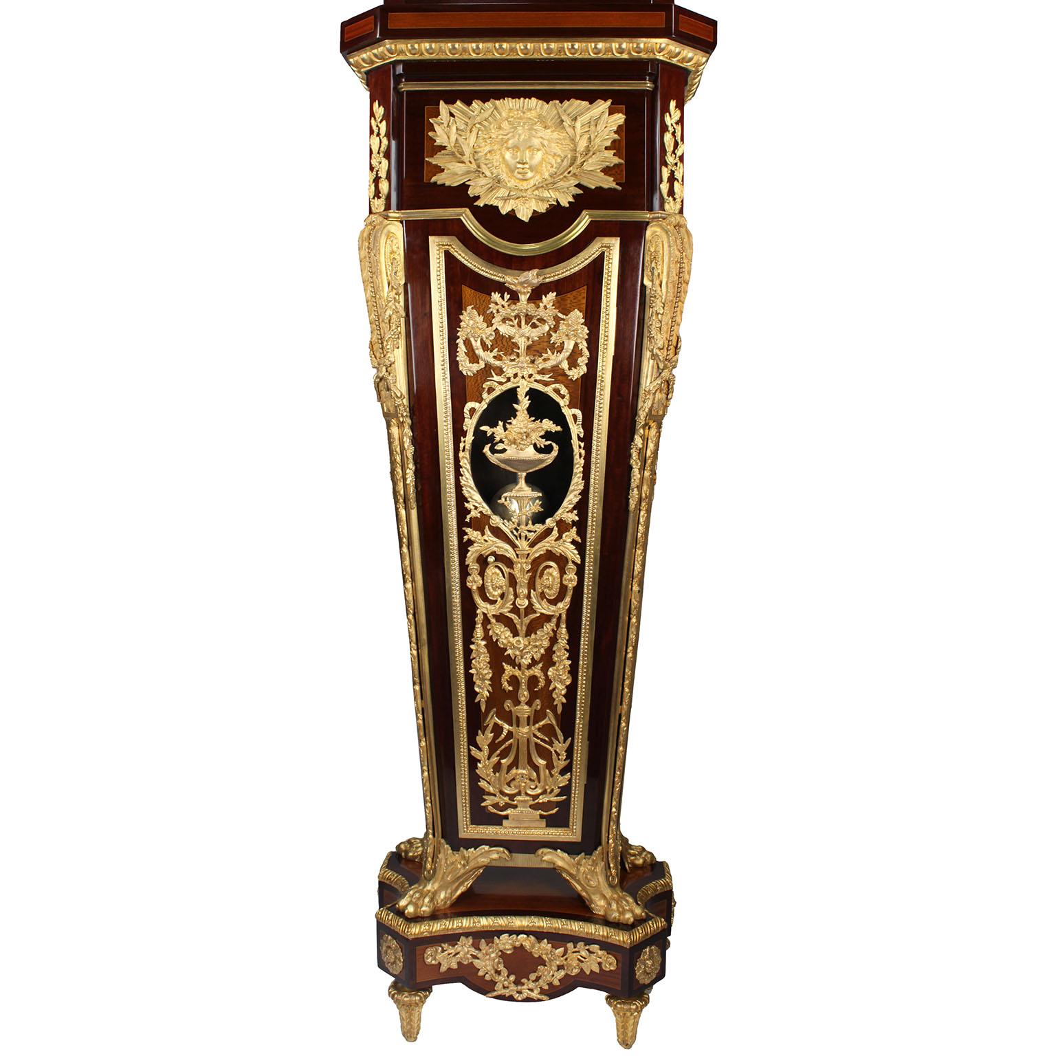 Grand-père français du 19ème siècle de style Louis XVI monté en bronze doré - Horloge à grand boîtier en vente 5