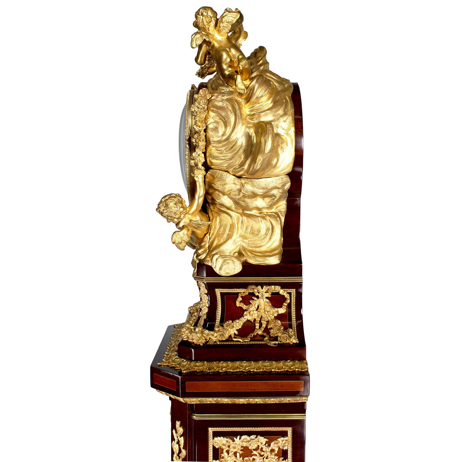 Grand-père français du 19ème siècle de style Louis XVI monté en bronze doré - Horloge à grand boîtier en vente 10