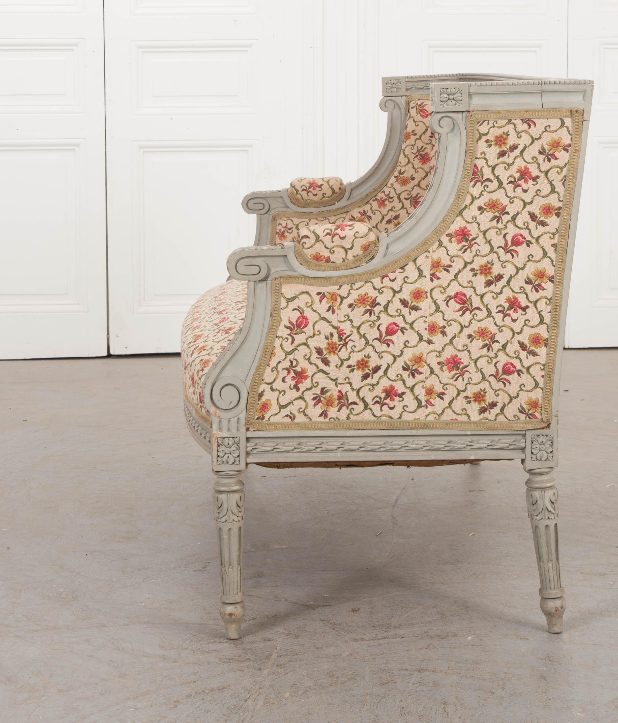 French 19th Century Louis XVI Style Painted Canapé 4