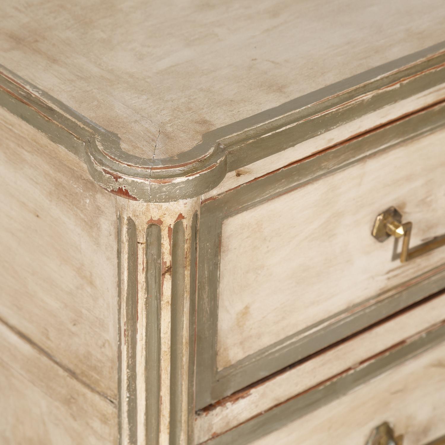 French 19th Century Louis XVI Style Painted Three-Drawer Commode 6