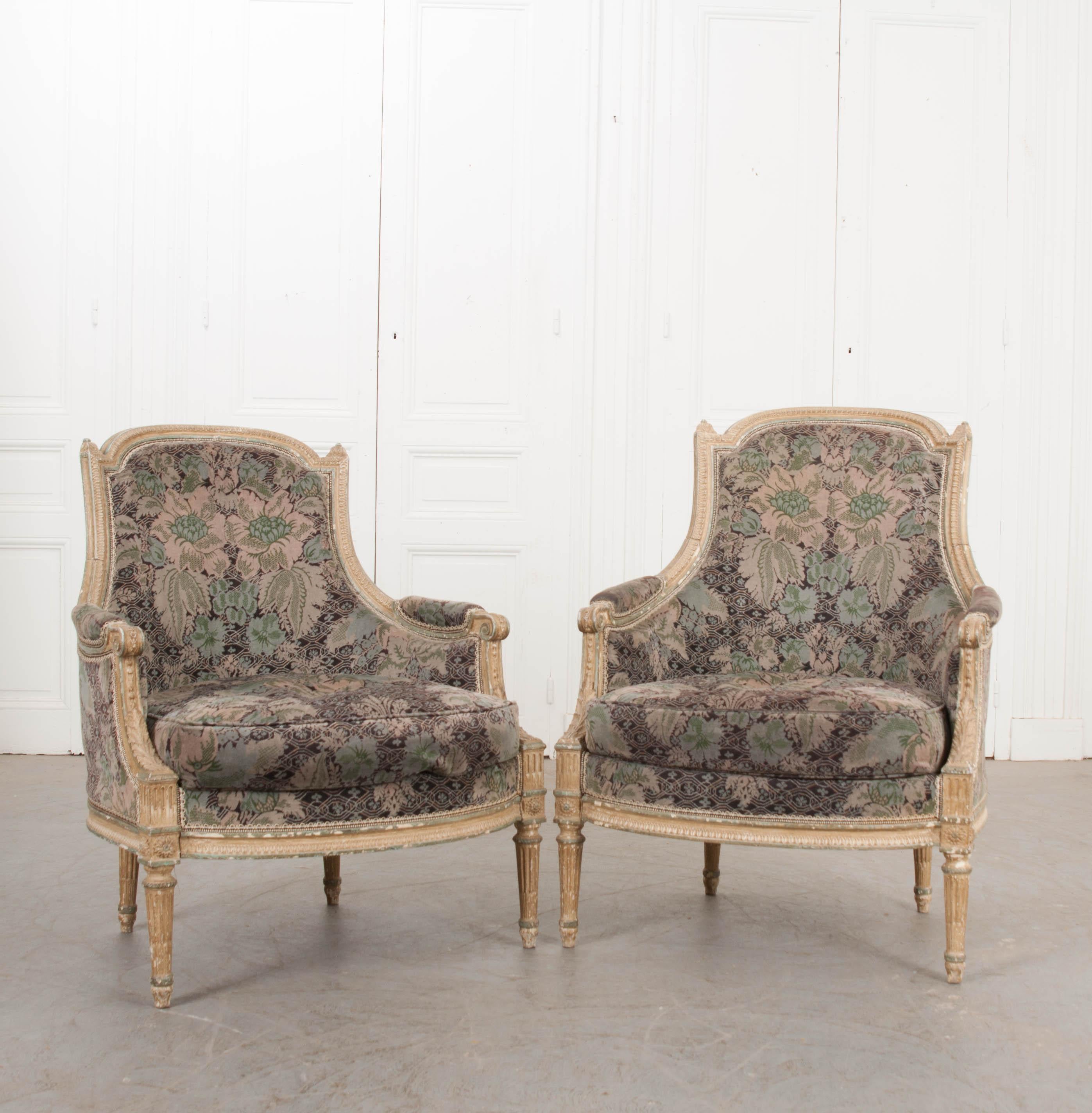Wood French 19th Century Louis XVI-Style Pair of Painted Bergères