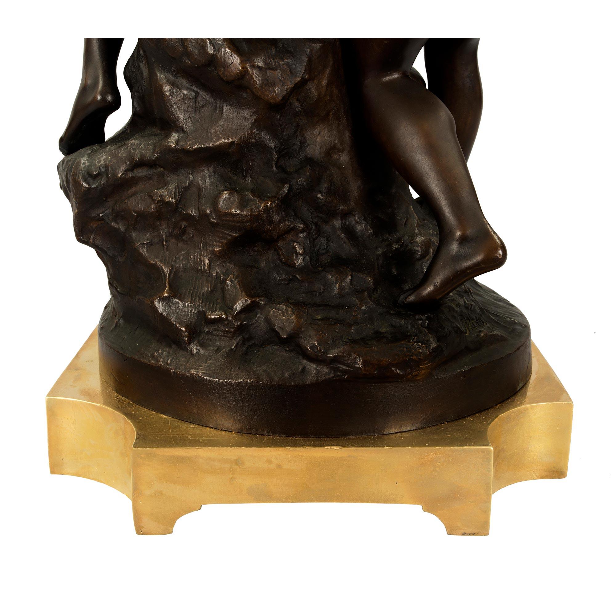 Bronze patiné de style Louis XVI du 19ème siècle français en vente 4