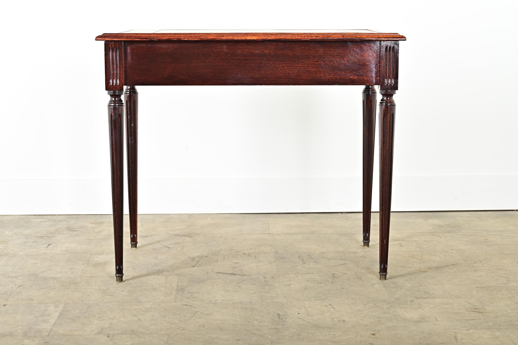 French 19th Century Louis XVI Style Petite Writing Desk For Sale 6