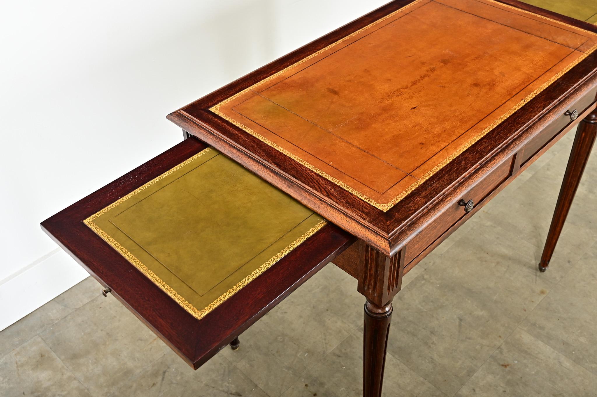 French 19th Century Louis XVI Style Petite Writing Desk For Sale 2