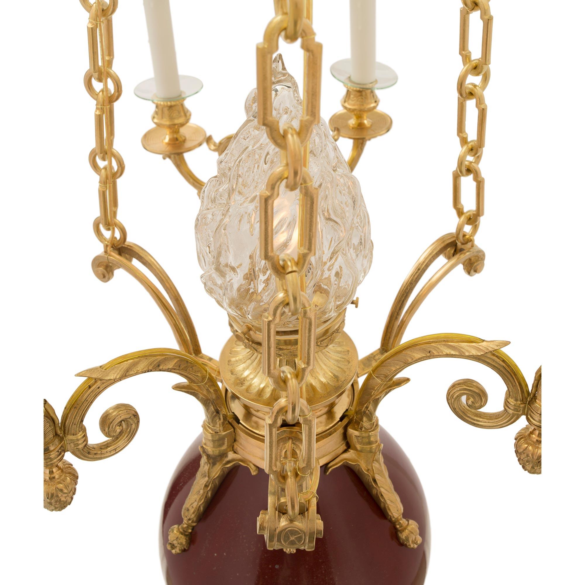 French 19th Century Louis XVI Style Porcelain and Ormolu Chandelier For Sale 2