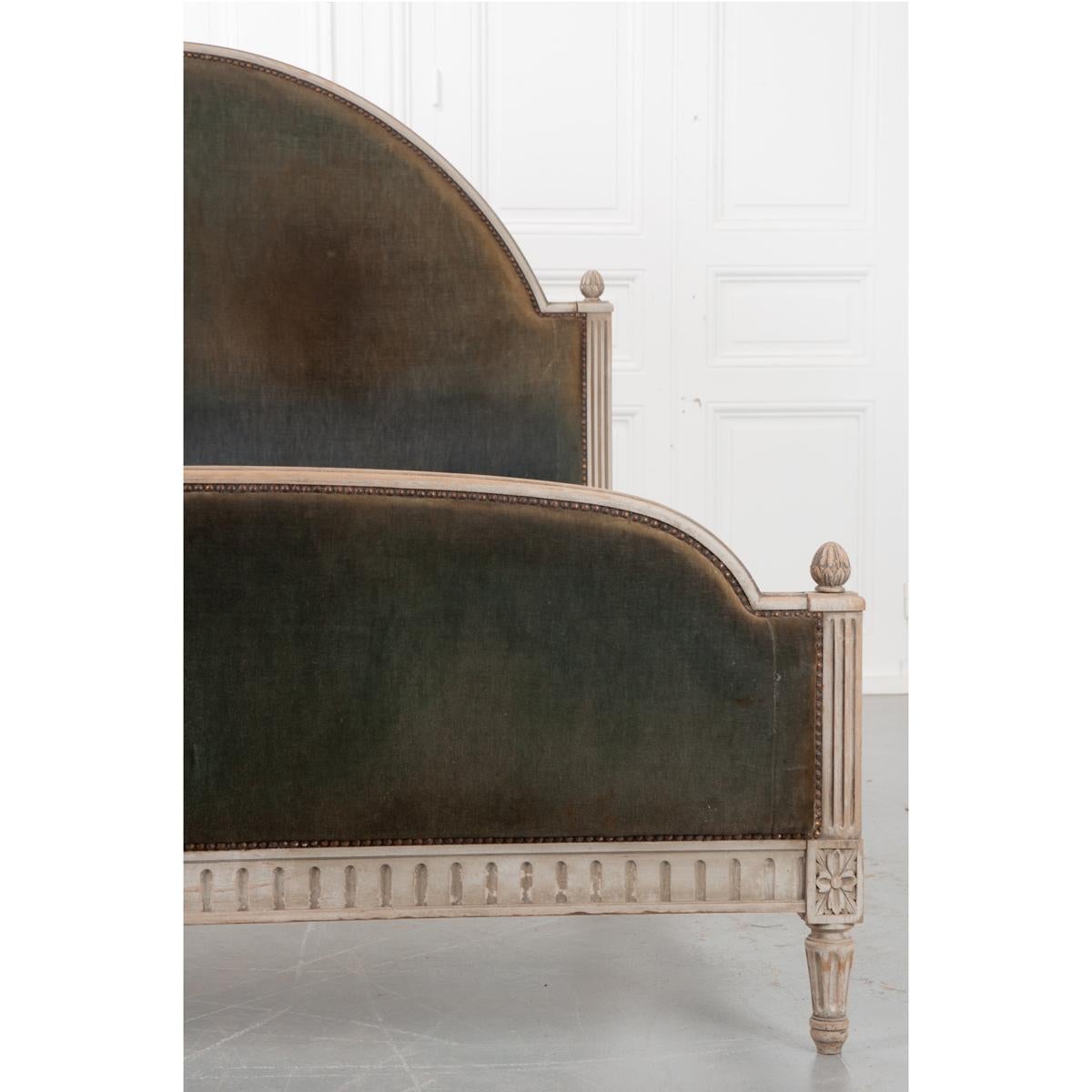 French 19th Century Louis XVI Style Queen Painted Bed In Good Condition In Baton Rouge, LA