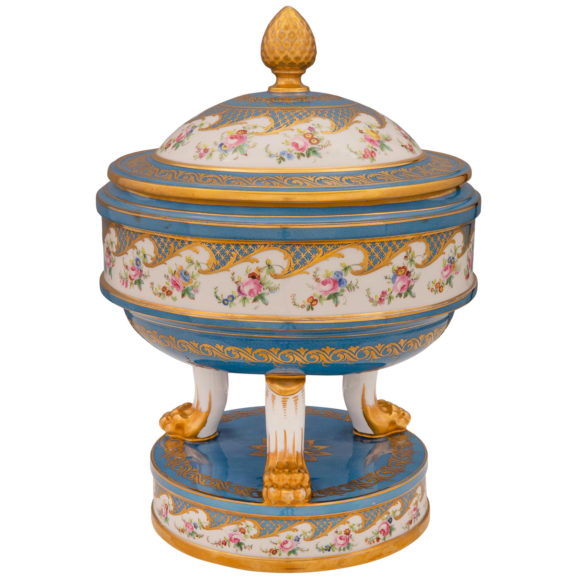 Antique and Vintage Soup Tureens 288 For Sale at 1stDibs
