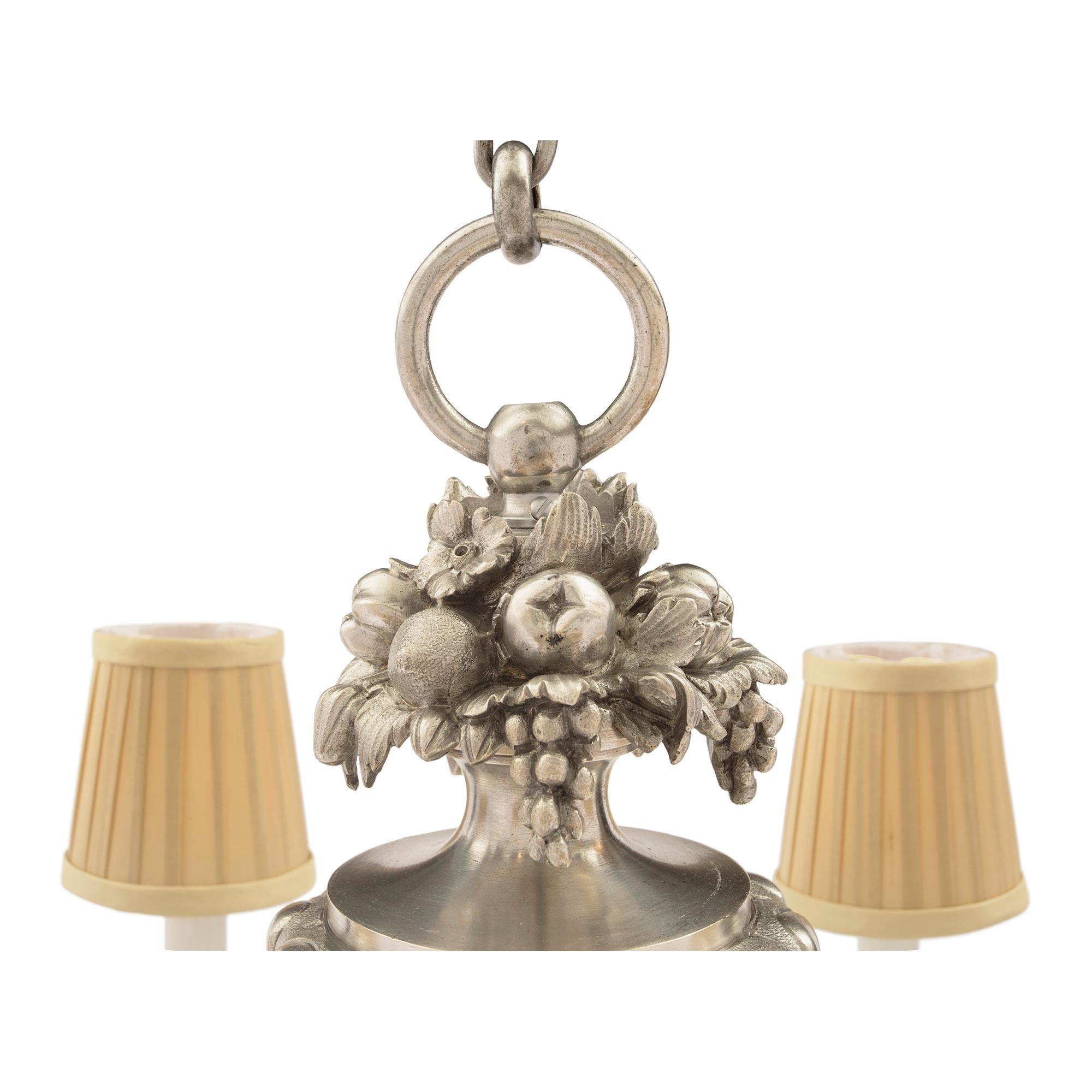 French 19th Century Louis XVI Style Silvered Bronze Six-Arm Chandelier For Sale 1