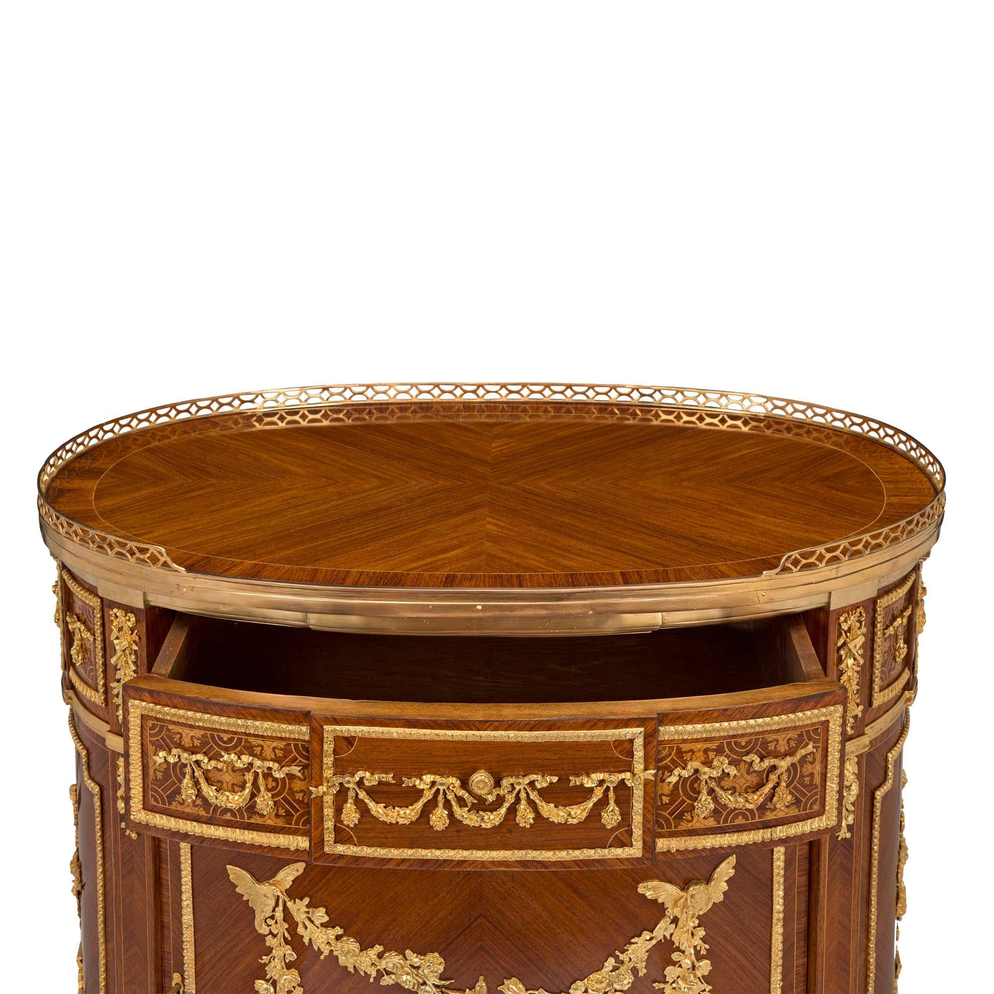 French 19th Century Louis XVI Style Tulipwood Side Table/Cabinet For Sale 1