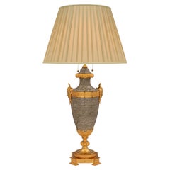 Vert Campan-Lampe aus Marmor und Goldbronze im Louis-XVI.-Stil des 19. Jahrhunderts