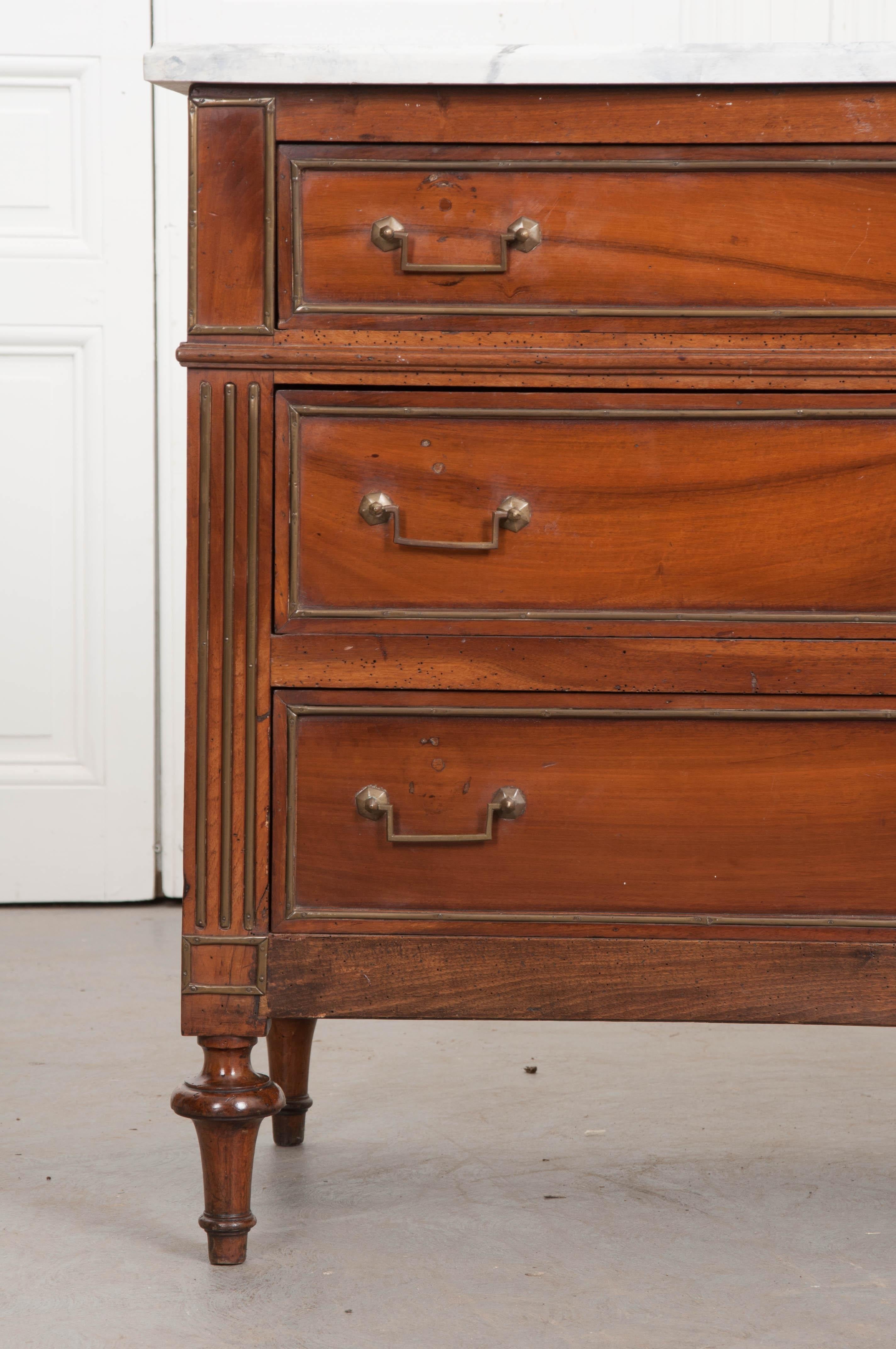 French 19th Century Louis XVI Style Walnut Commode with Faux Marble Top (Louis XVI.)