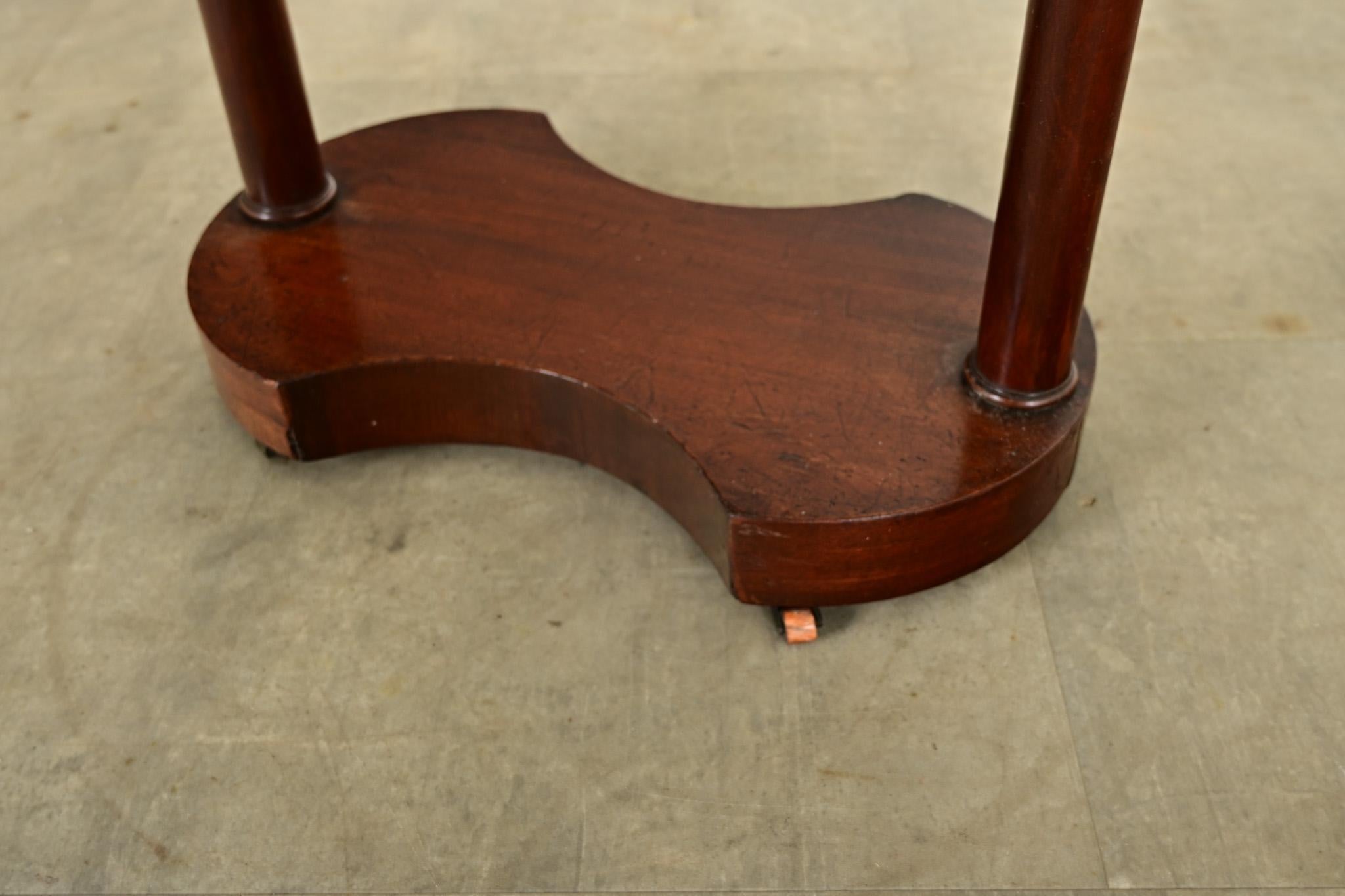 Etagere francese in mogano del XIX secolo in vendita 1