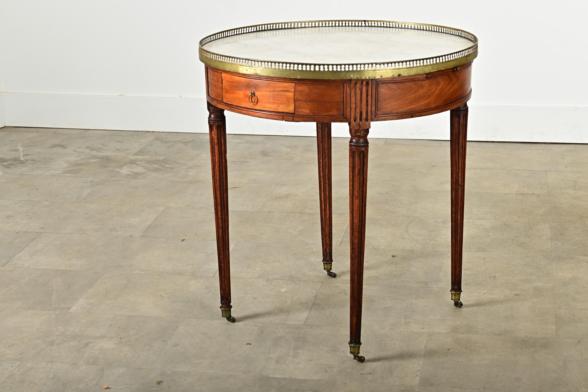French 19th Century Mahogany Gueridon Bouillotte Table In Good Condition For Sale In Baton Rouge, LA
