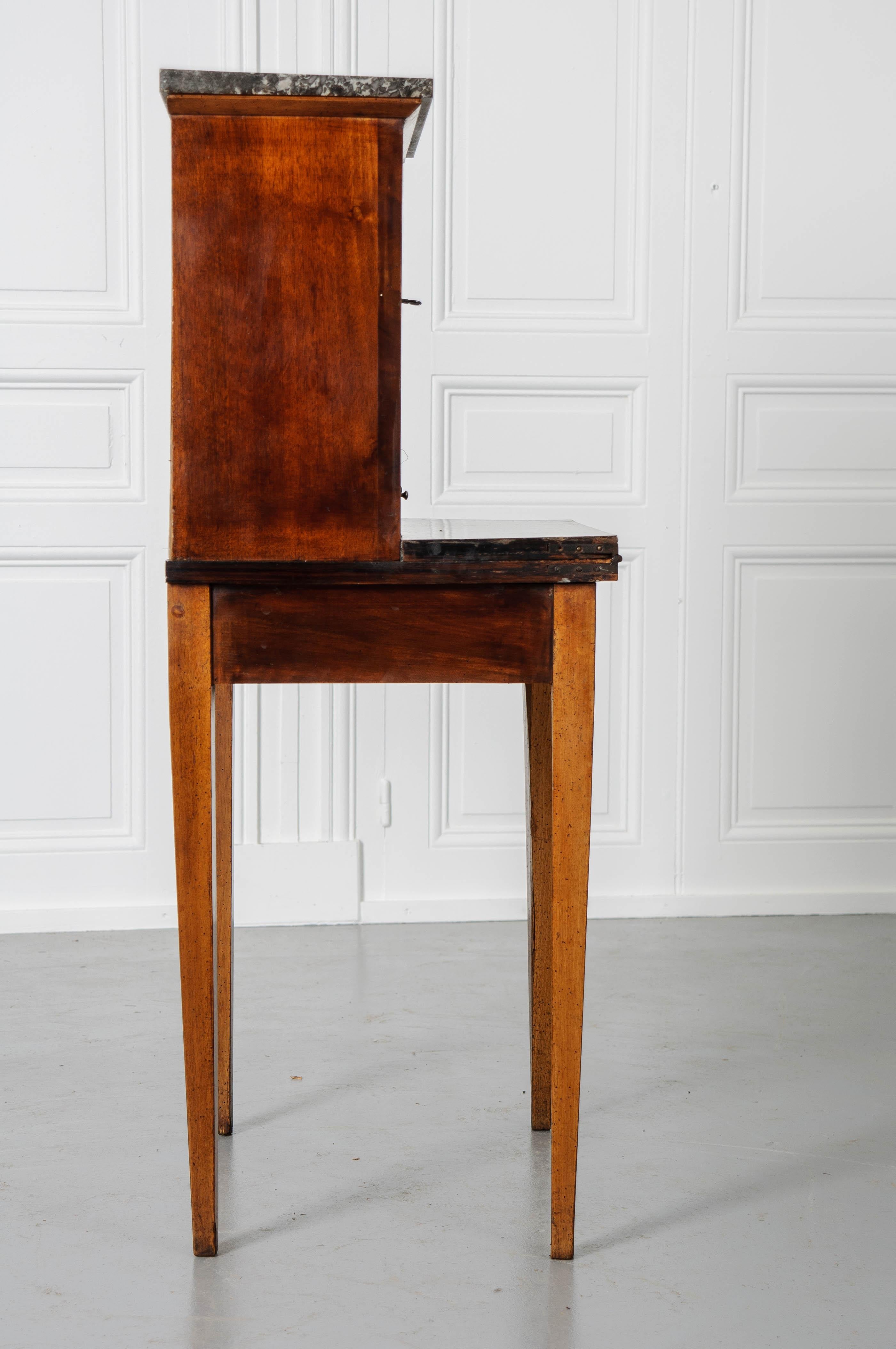 French 19th Century Mahogany Ladies Desk In Good Condition In Baton Rouge, LA