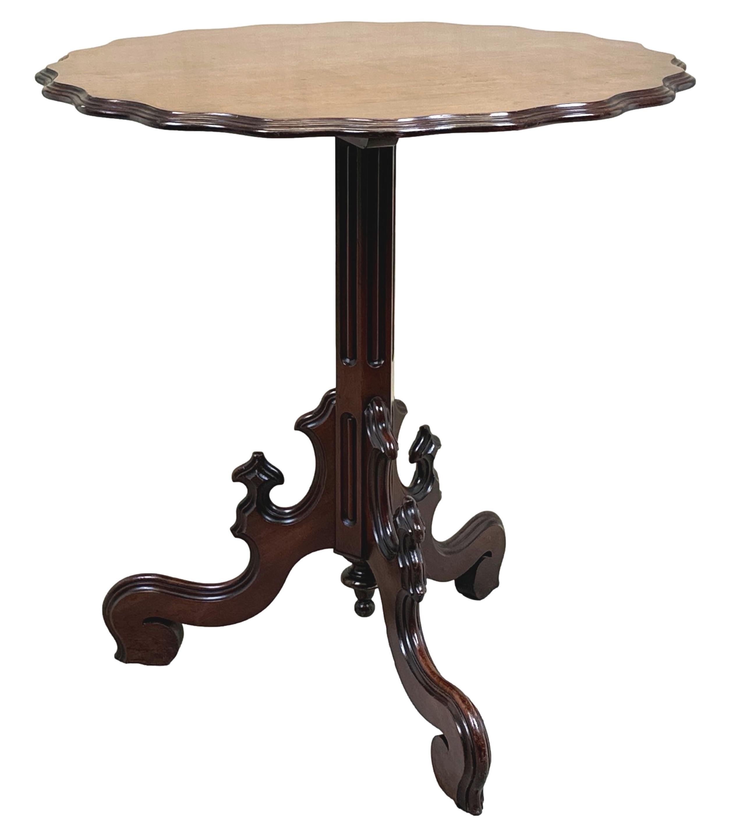French, 19th Century, Mahogany Lamp Table 3