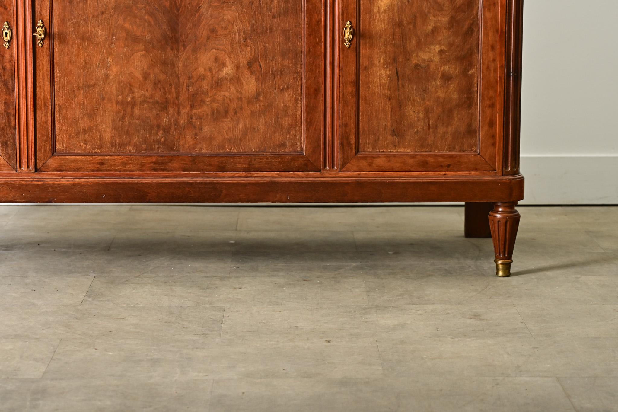 French 19th Century Mahogany Louis XVI Style Enfilade In Good Condition For Sale In Baton Rouge, LA