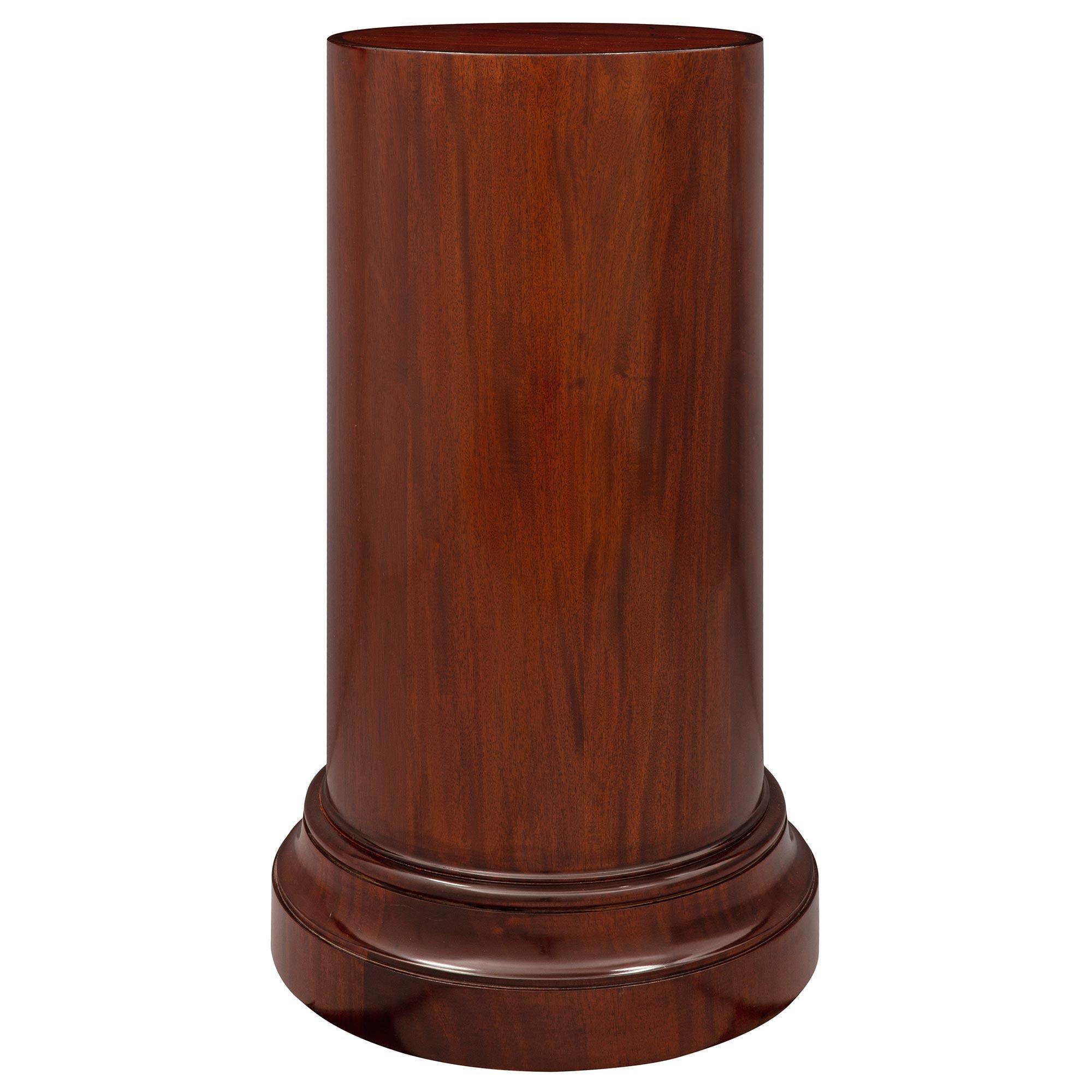 French 19th Century Mahogany Pedestal Column In Good Condition For Sale In West Palm Beach, FL