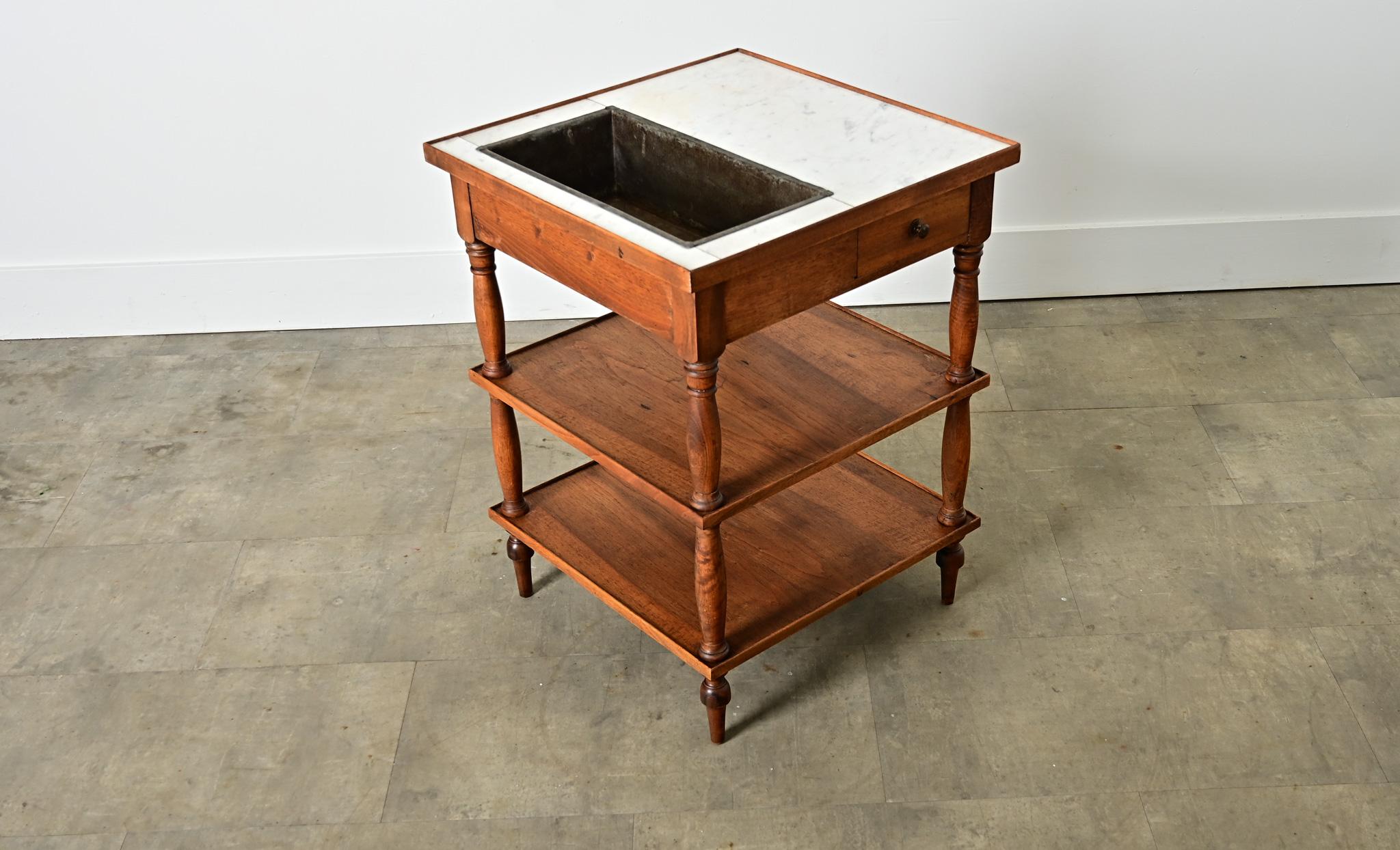 French 19th Century Mahogany Rafraichissoir For Sale 1