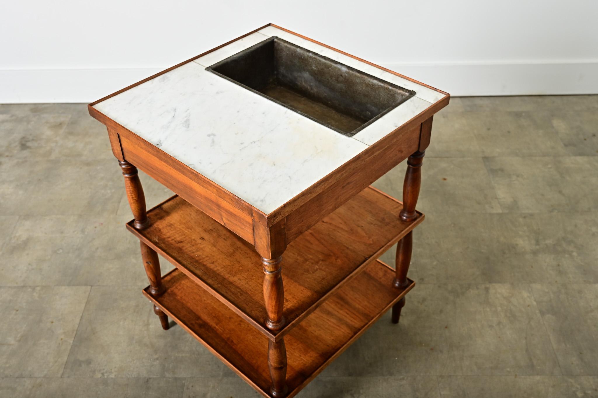French 19th Century Mahogany Rafraichissoir For Sale 3