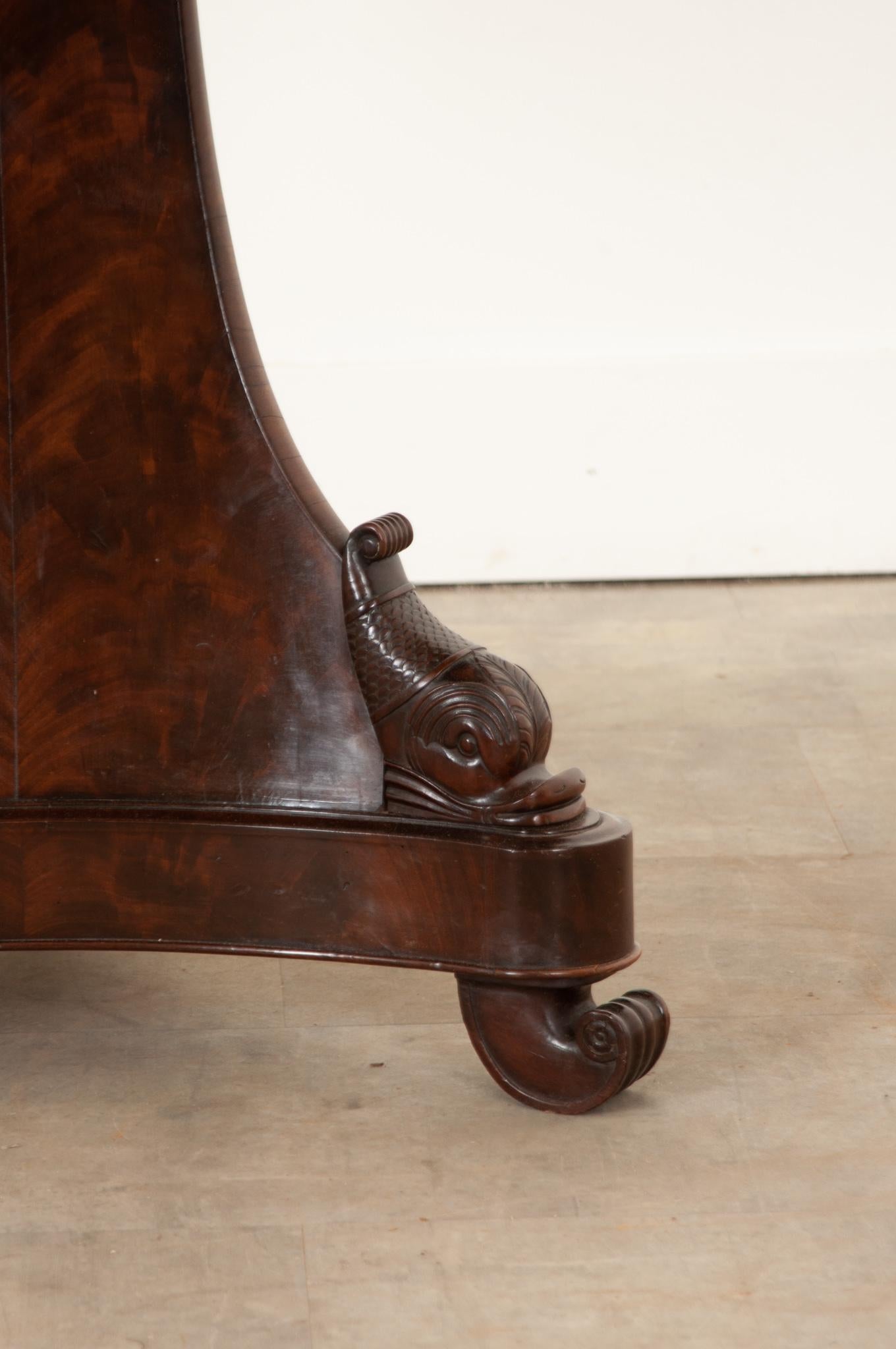 French 19th Century Mahogany Restauration Center Table For Sale 3