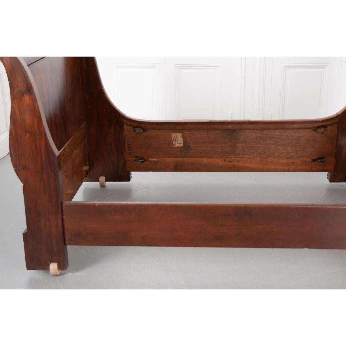 French 19th Century Mahogany Sleigh Bed 6