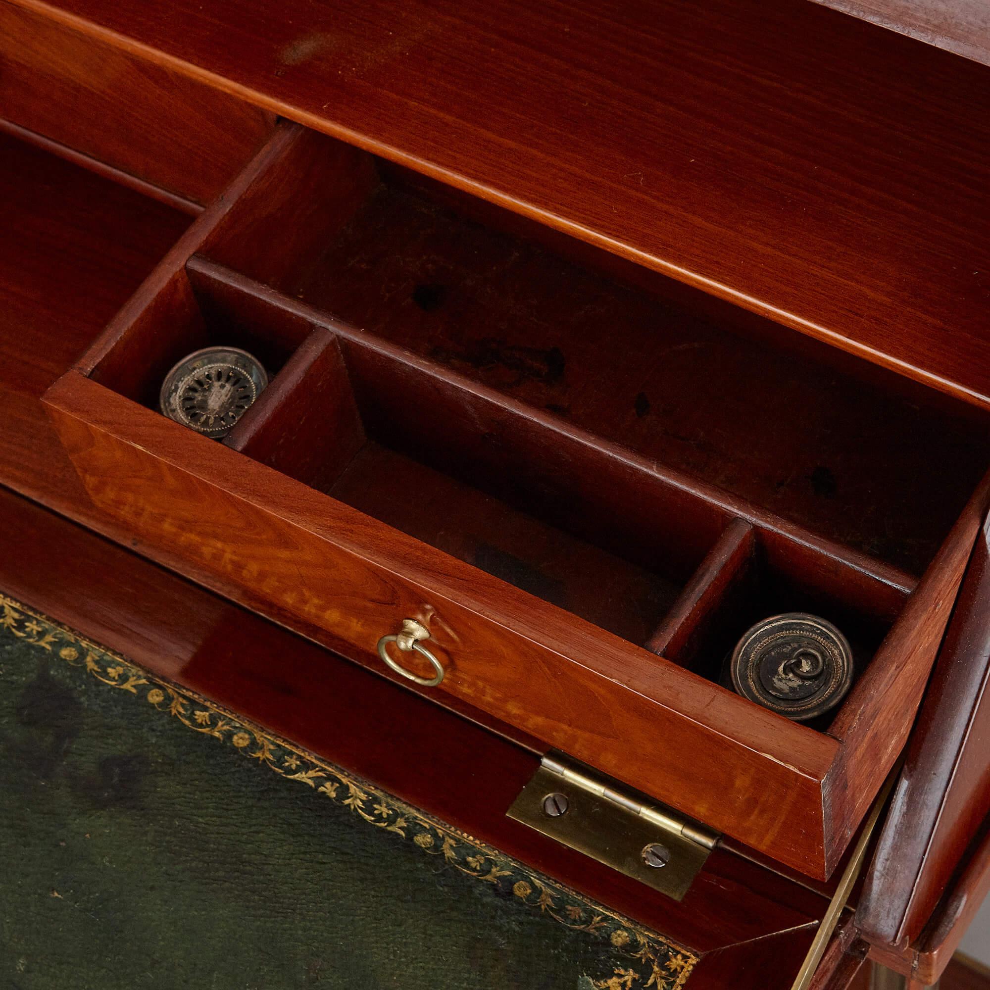 French 19th Century Mahogany Travel Writing Desk In Good Condition For Sale In London, GB