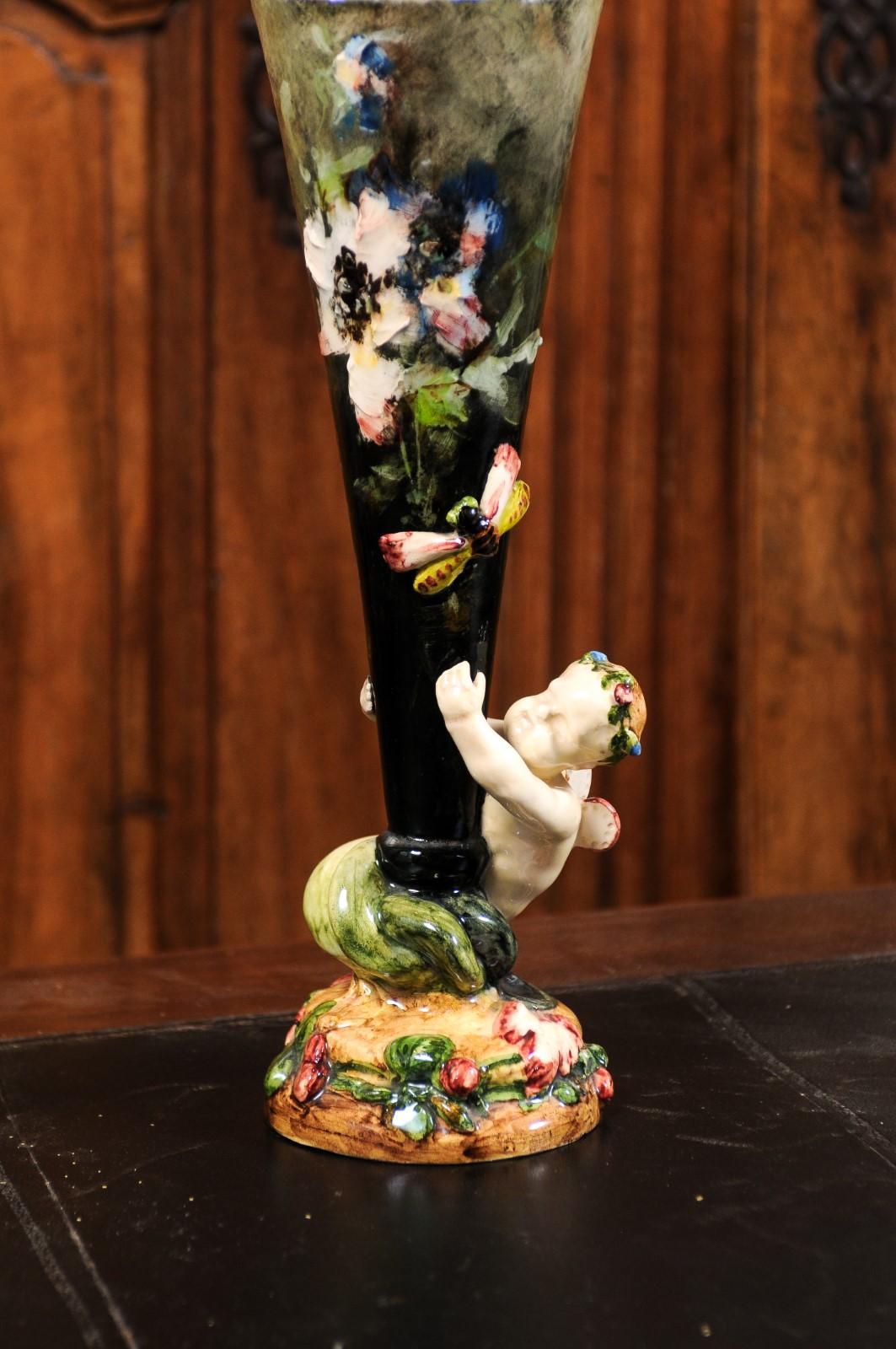 French 19th Century Majolica Flower Vase from Montigny-sur-Loing with Cherub 8