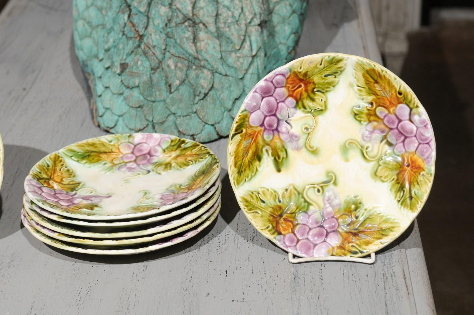 French 19th Century Majolica Grape Plates with Their Leaves, Seven Available For Sale 2