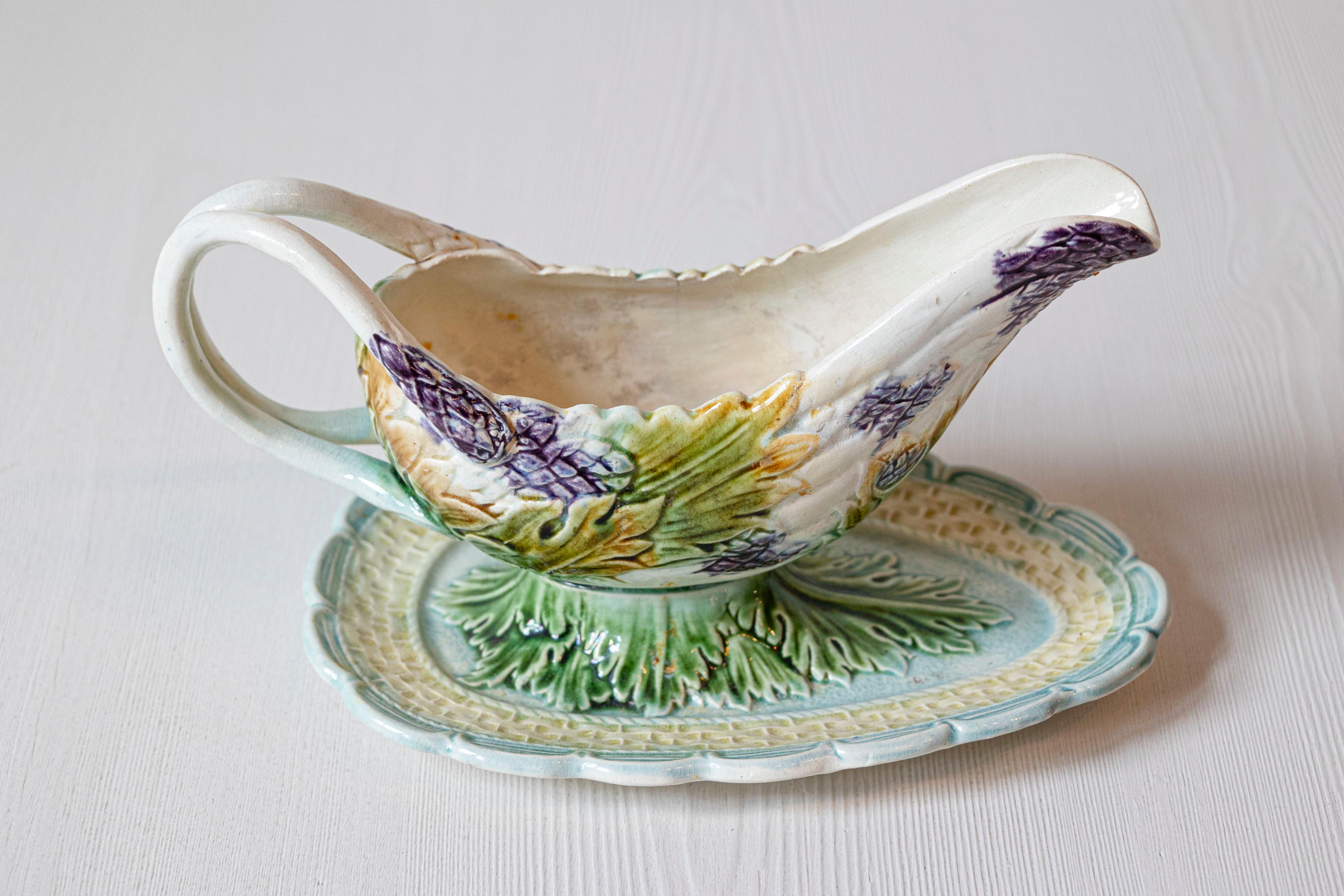 Francese French 19th Century Majolica Gravy Boat with Asparagus Heads and Green Foliage