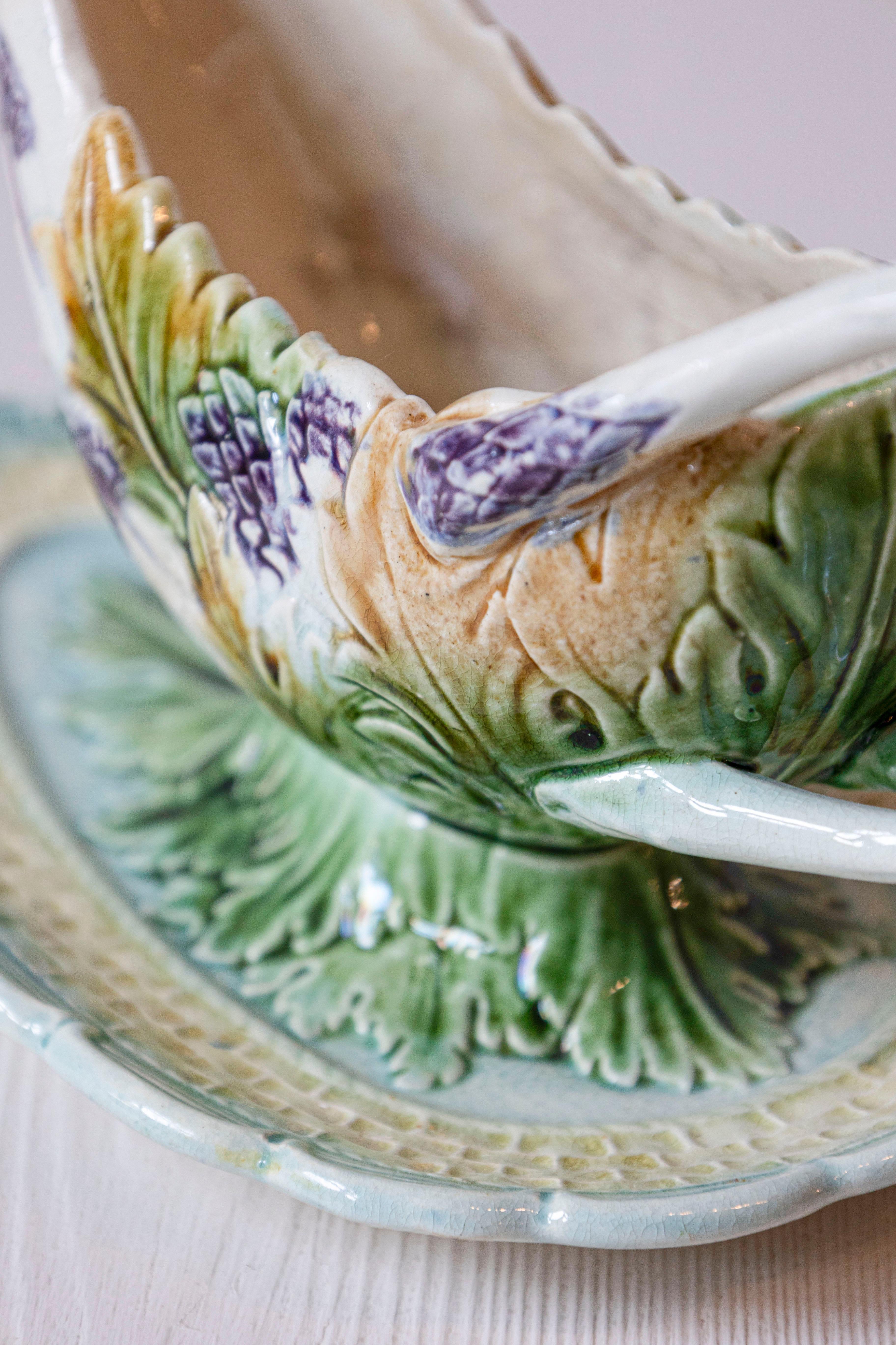 French 19th Century Majolica Gravy Boat with Asparagus Heads and Green Foliage 1