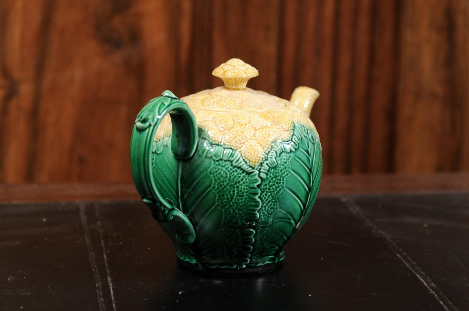 French 19th Century Majolica Light Yellow and Green Cauliflower Lidded Teapot 9
