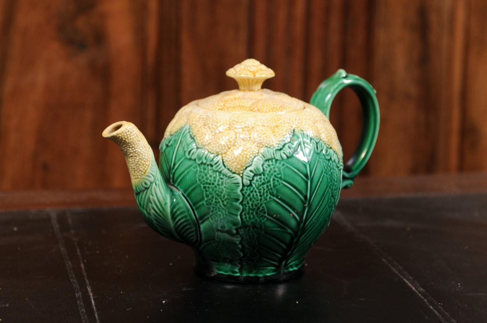 French 19th Century Majolica Light Yellow and Green Cauliflower Lidded Teapot 1