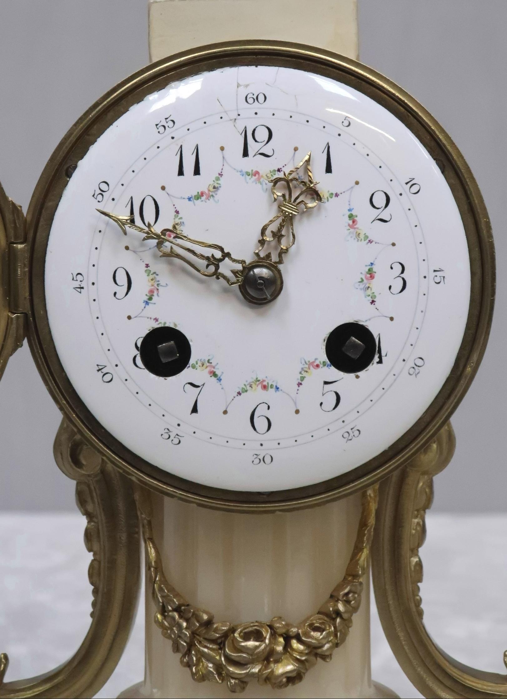 Louis XV French 19th Century Marble and Bronze Gilt Mantel Clock For Sale