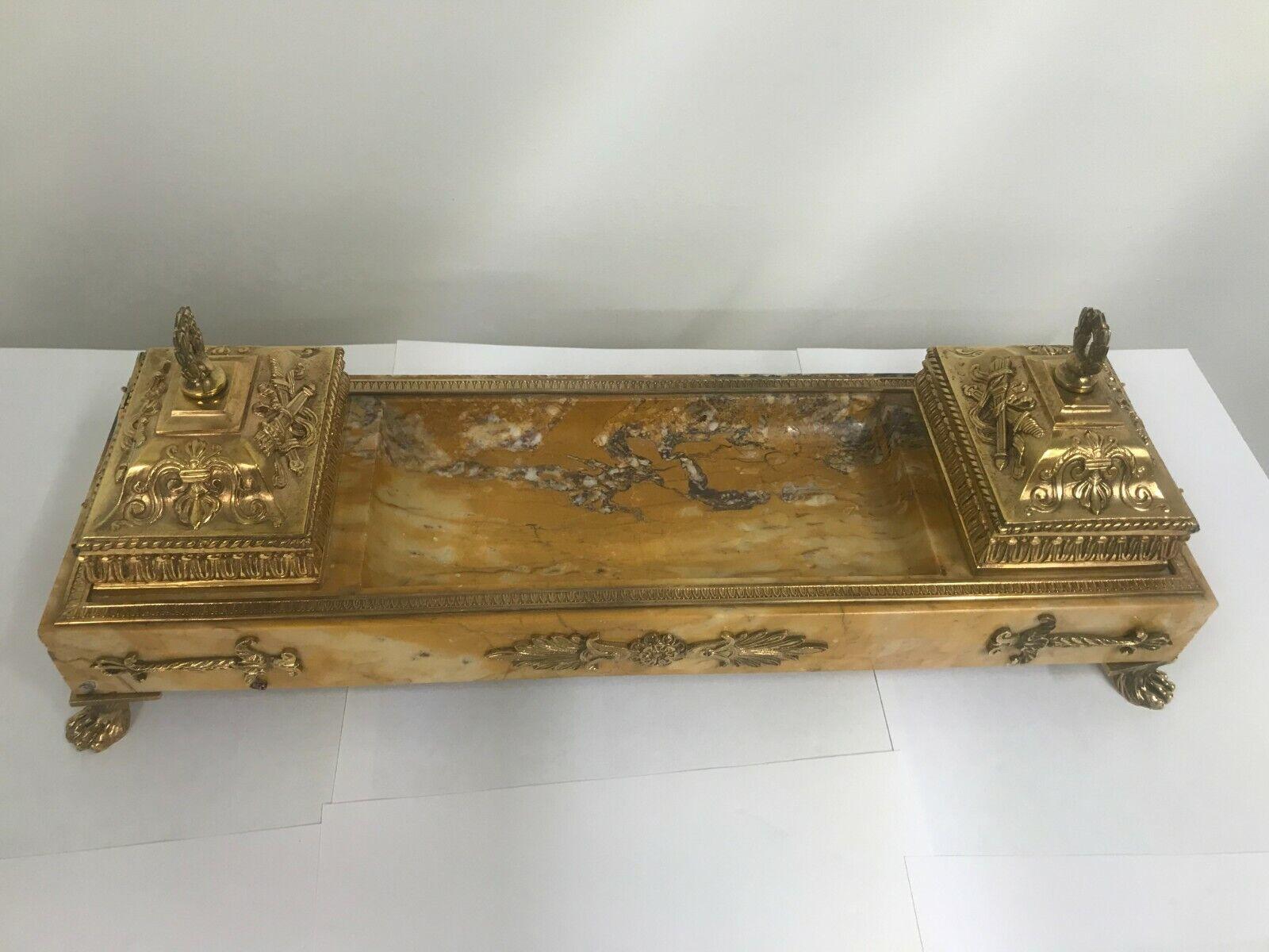 French 19th Century Marble and Bronze Inkwell and Blotter For Sale 2