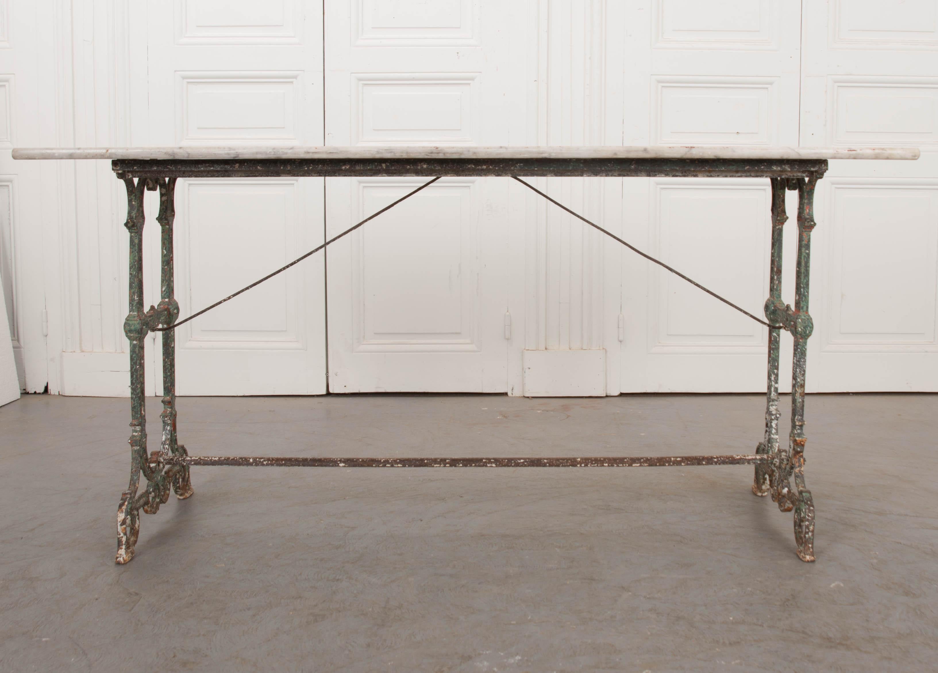 French 19th Century Marble-Top and Iron Bistro Table 6