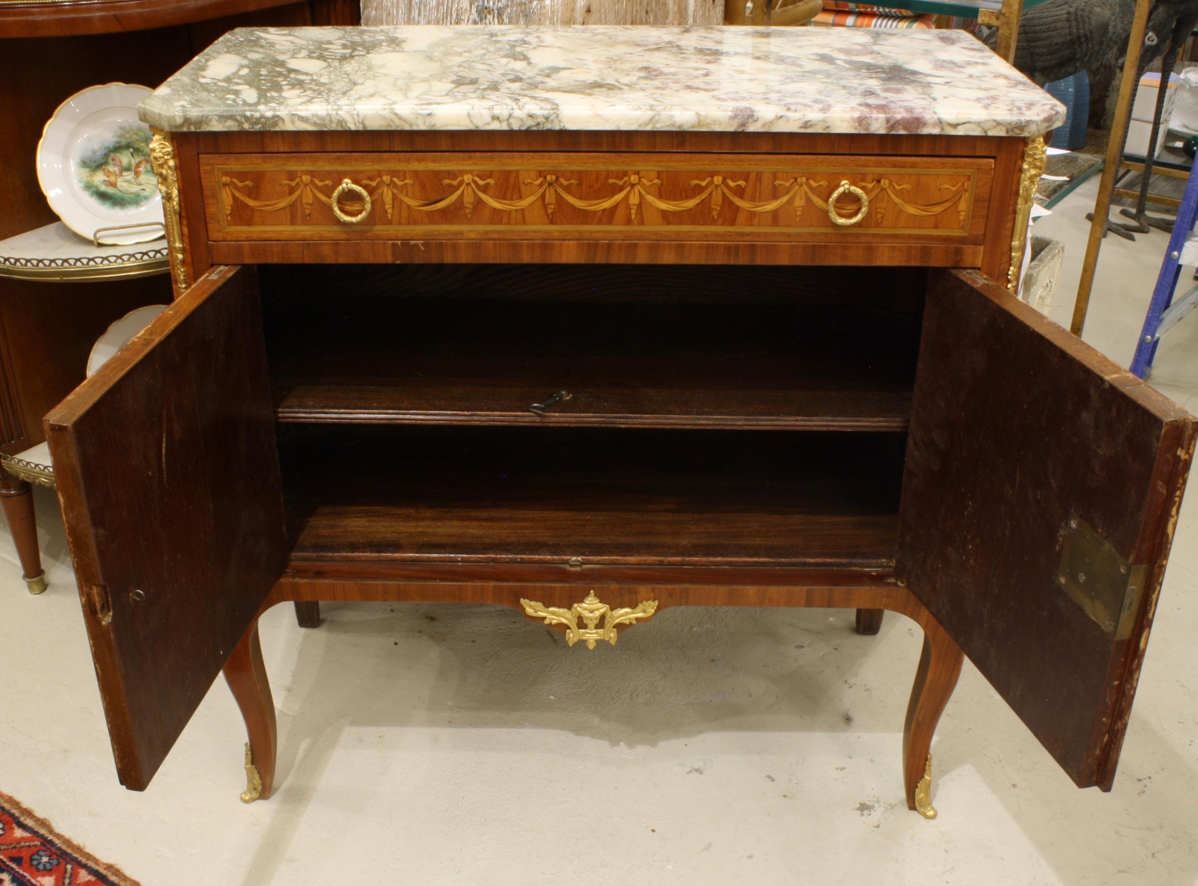 French 19th Century Marquetry Commode with Marble Top 1