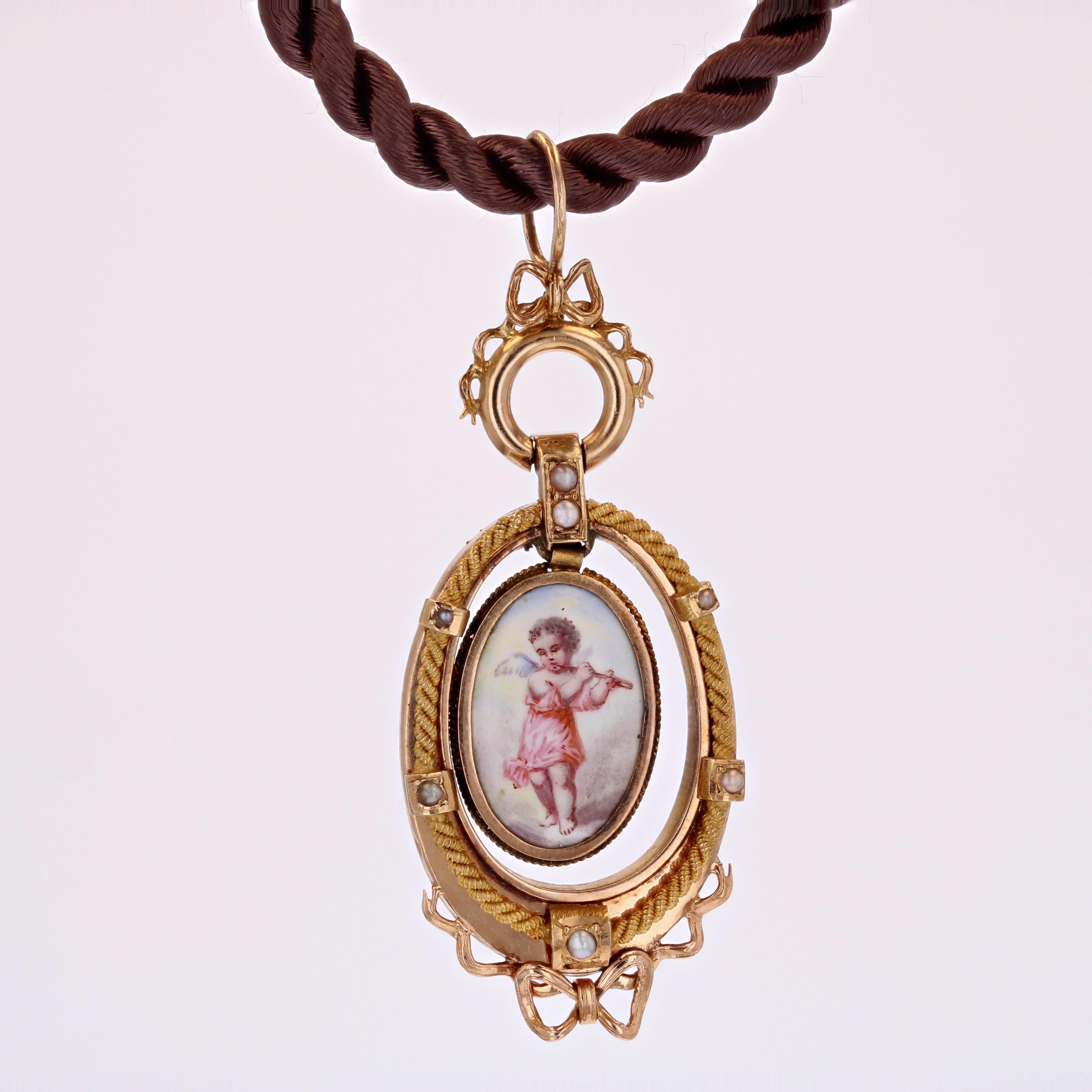 French 19th Century Miniature Fine Pearl 18 K Rose Gold Pendant For Sale 5