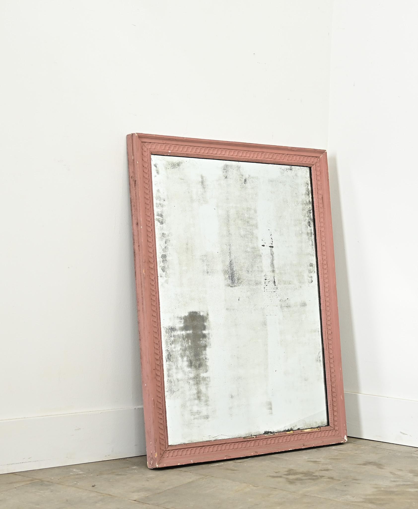 Or Miroir français du 19ème siècle avec peinture récente en vente