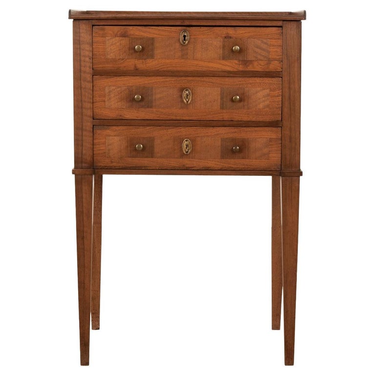 French 19th Century Mixed Wood Commode For Sale at 1stDibs