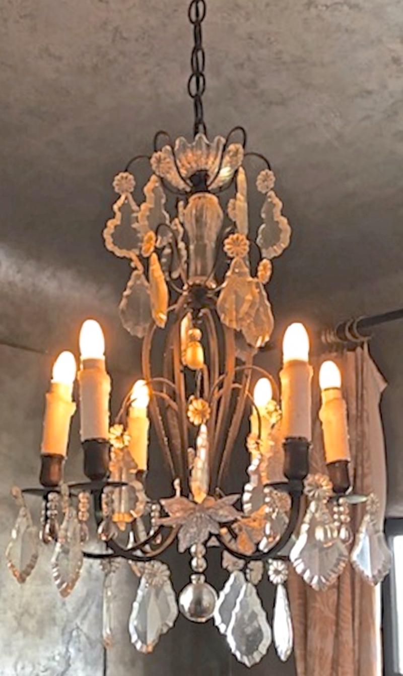 French 19th Century Napoleon III Crystal Chandelier with 6 Outer Lights 2