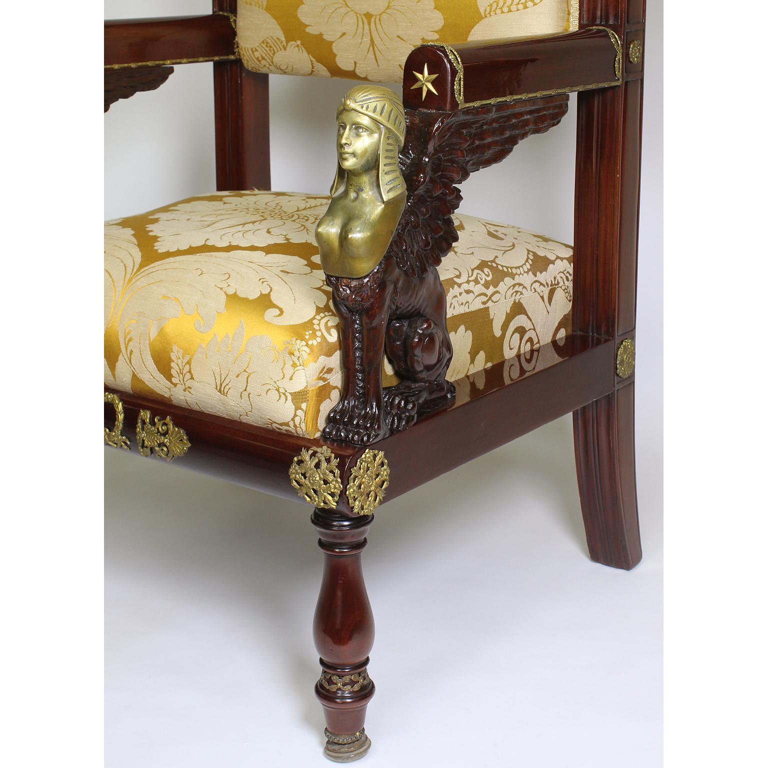 French 19th Century Napoleon III Egyptian Revival Bronze Mounted Throne Armchair In Good Condition For Sale In Los Angeles, CA