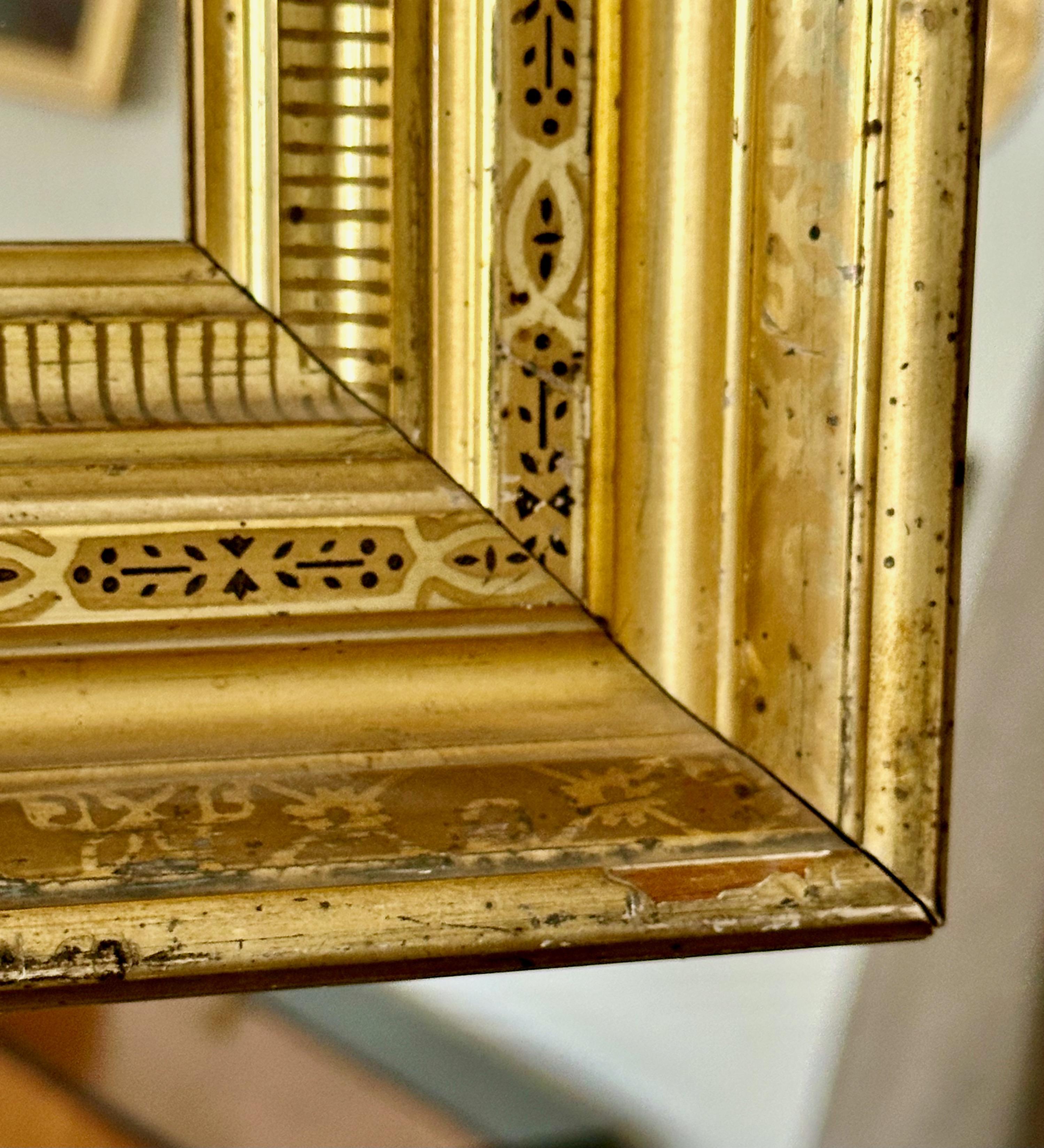 Espejo de pared francés de madera dorada Napoleón III del siglo XIX en venta 6