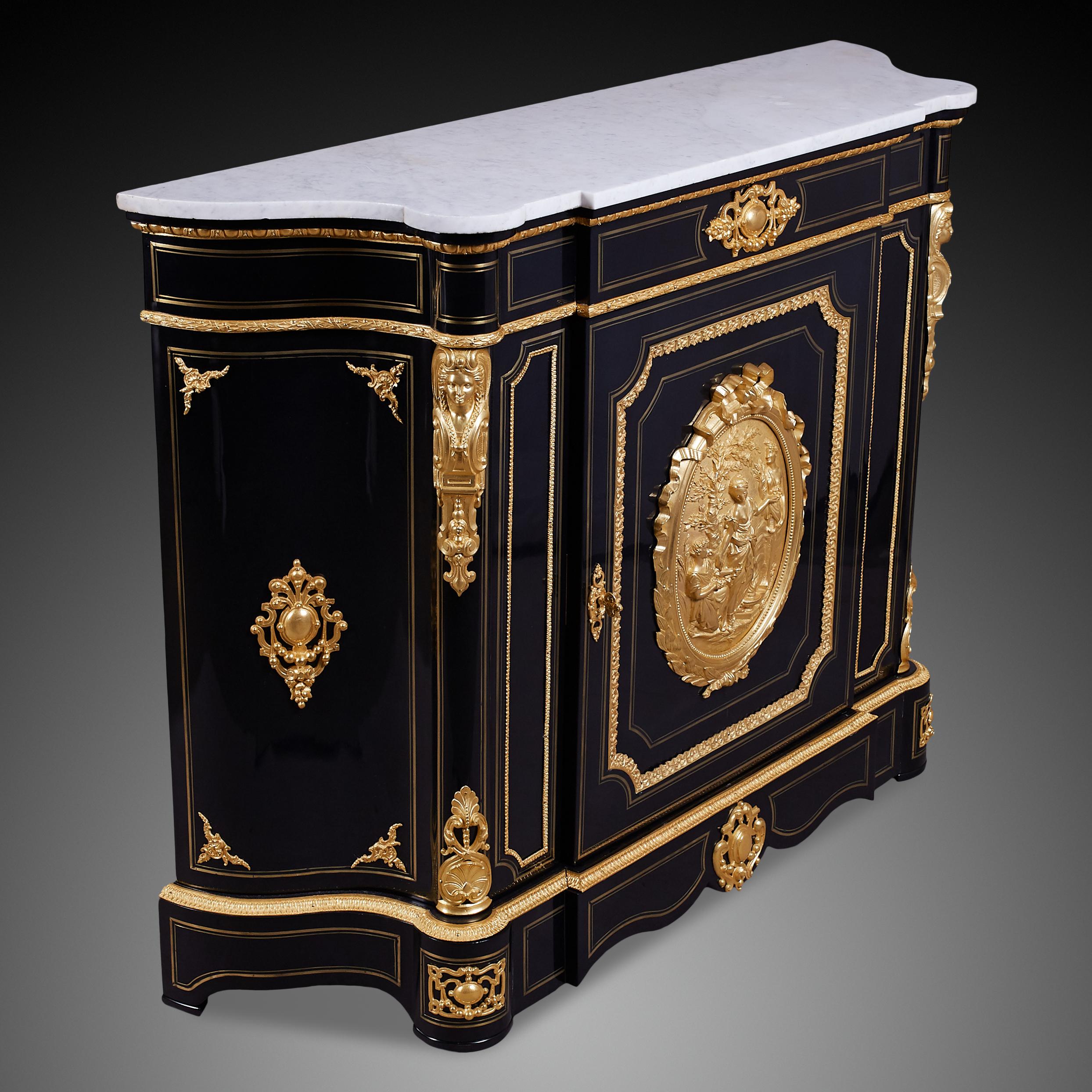 French 19th Century Napoleon III Period Cabinet For Sale 3