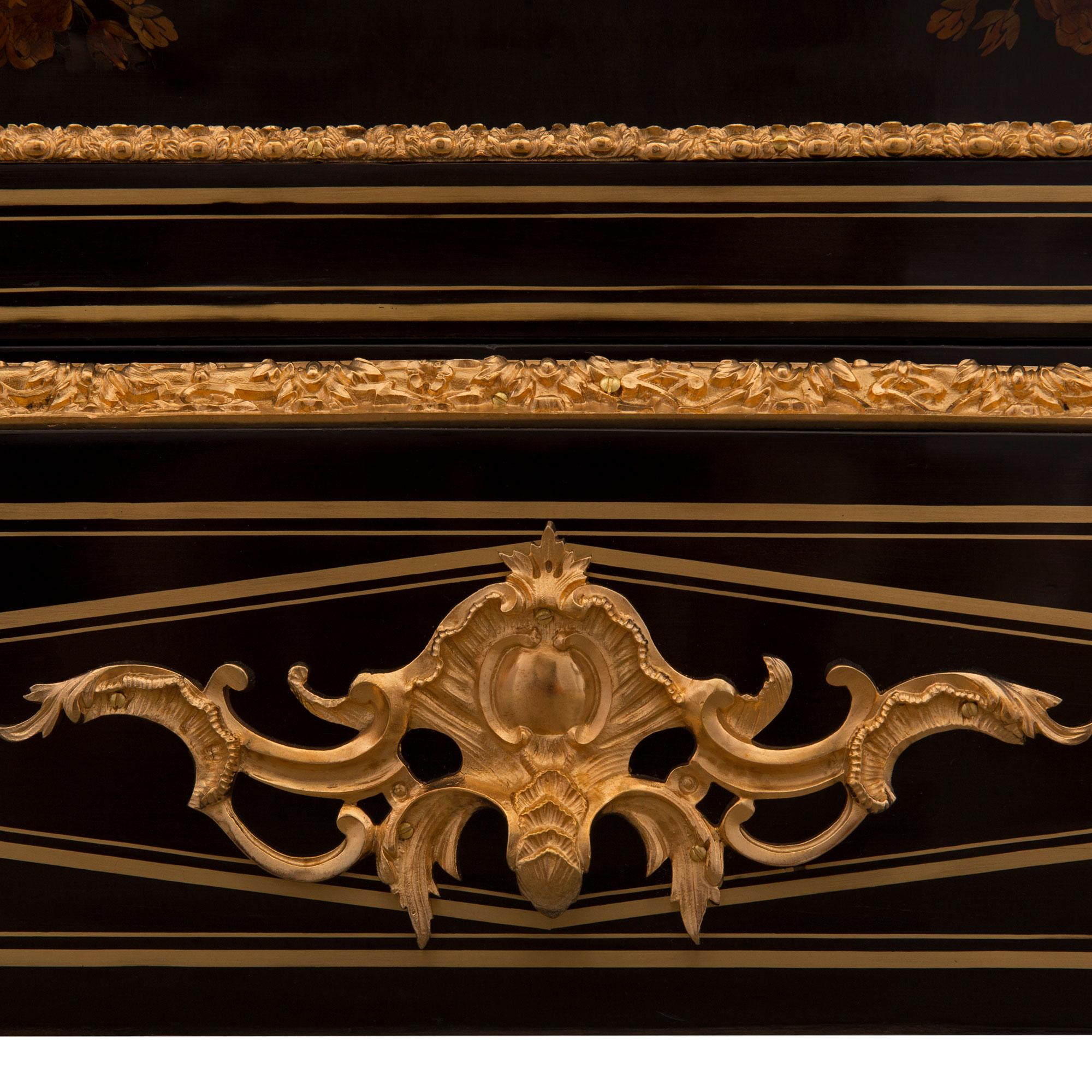 Cabinet français d'époque Napoléon III du 19ème siècle en vente 6