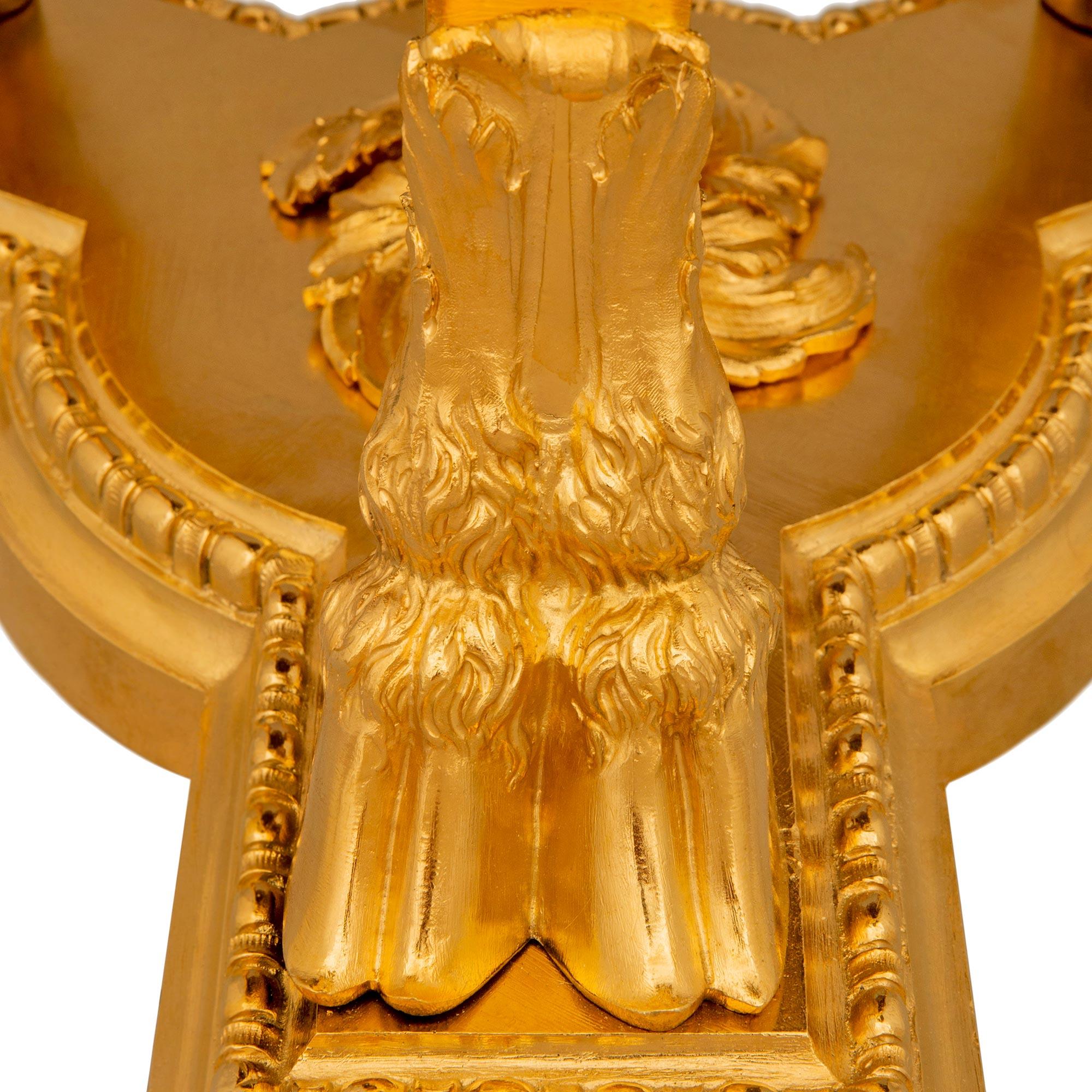 Fioriera in ormolu francese del XIX secolo, periodo Napoleone III, stile Luigi XVI in vendita 3