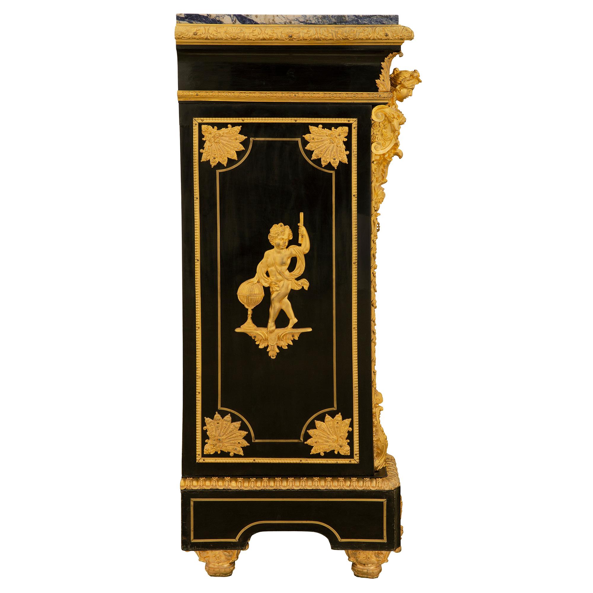 French 19th Century Napoleon III Period Two-Door Cabinet For Sale 1